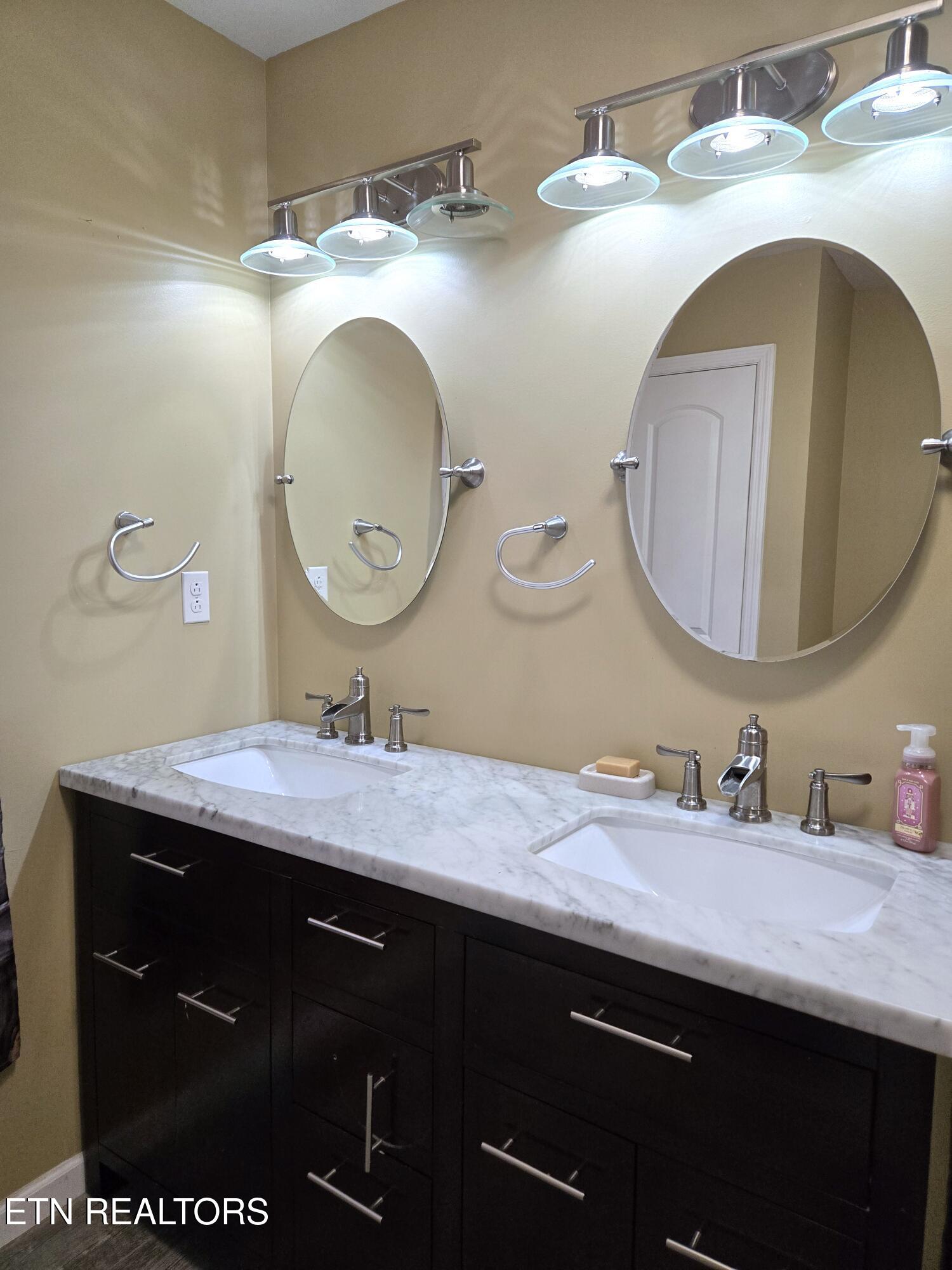 241 Oswego Road Jellico TN 37762