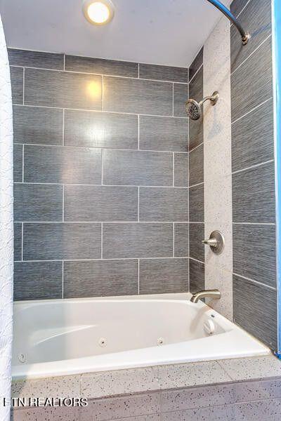 241 Oswego Road Jellico TN 37762