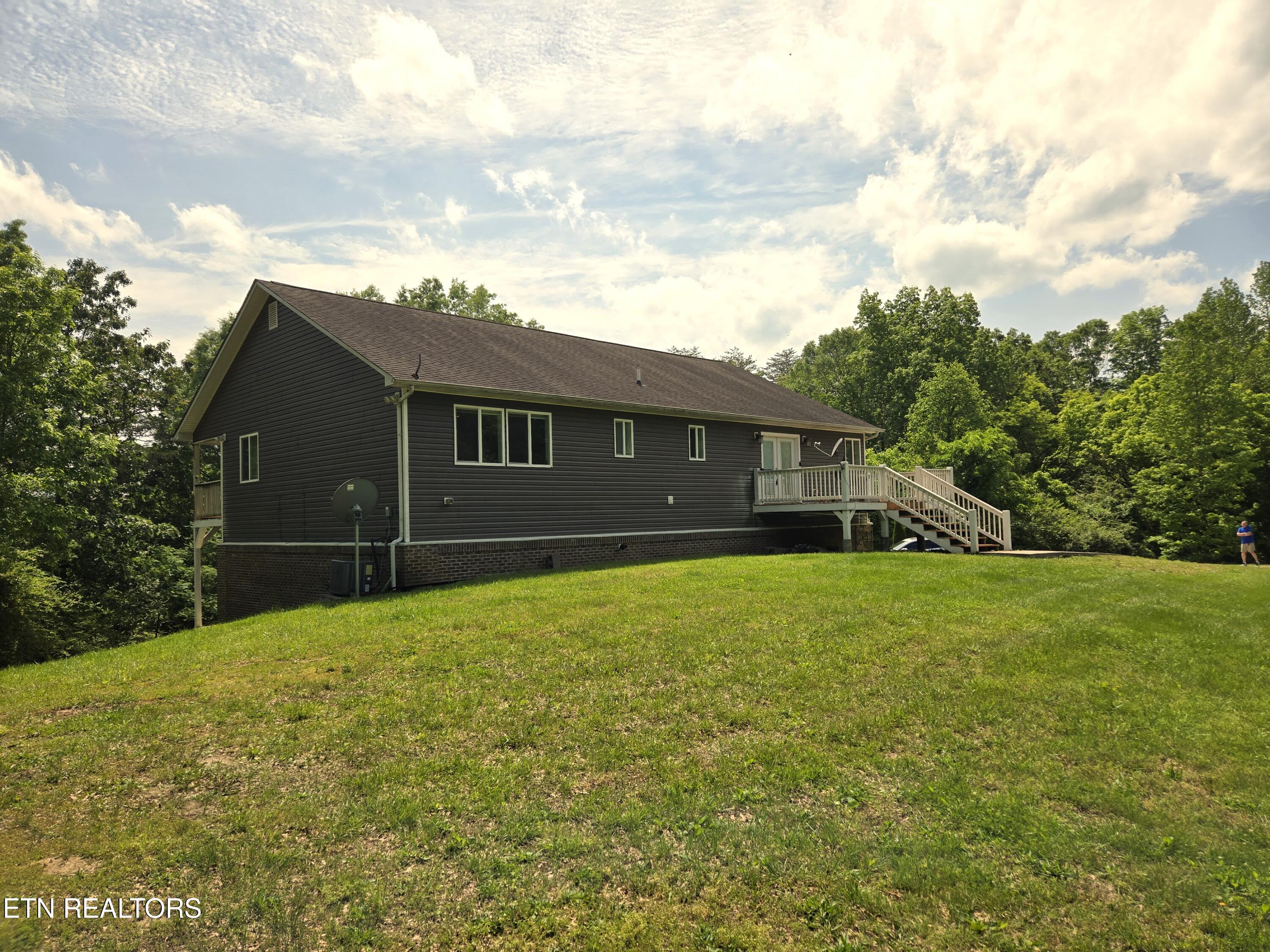 241 Oswego Road Jellico TN 37762