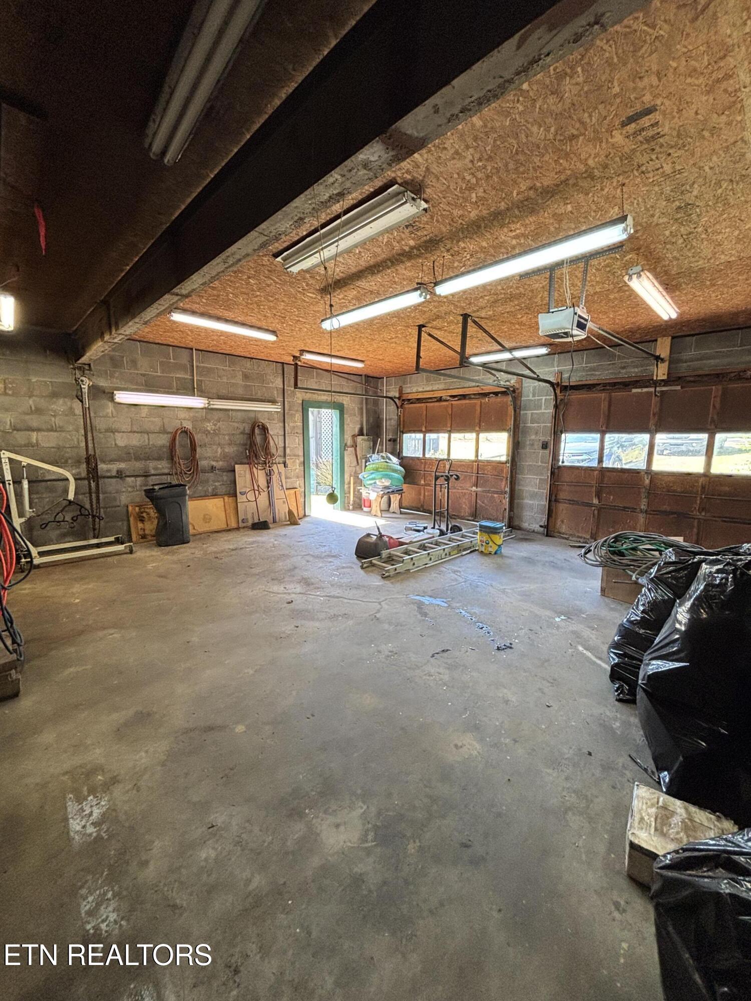 1106 Whites Mill Road Maryville TN 37803