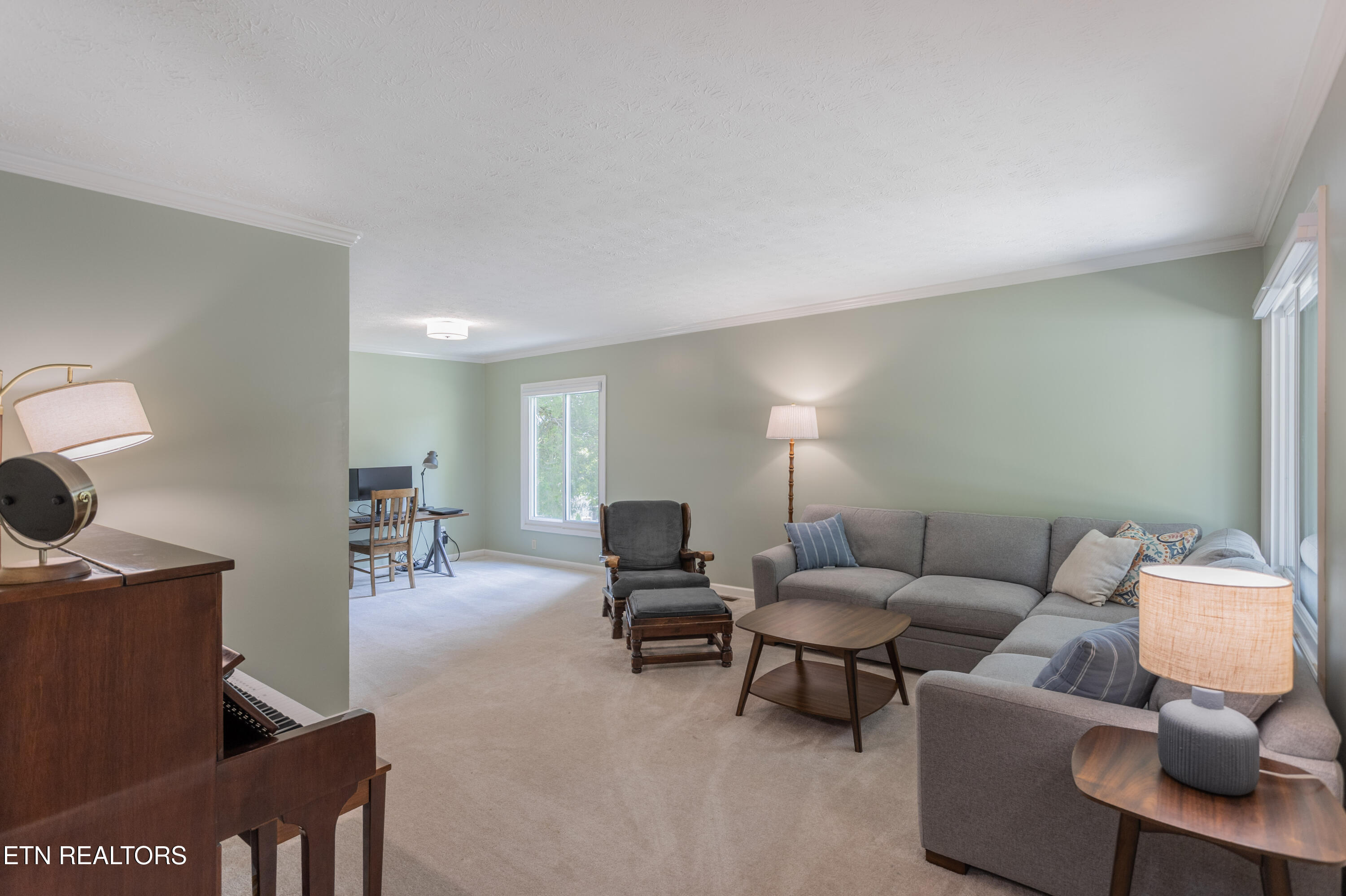 109 W Melbourne Road Oak Ridge TN 37830
