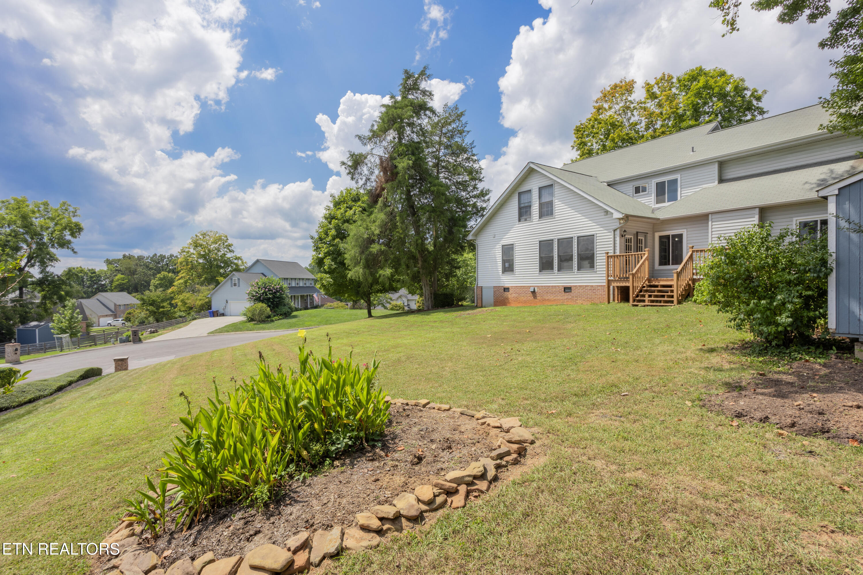 109 W Melbourne Road Oak Ridge TN 37830