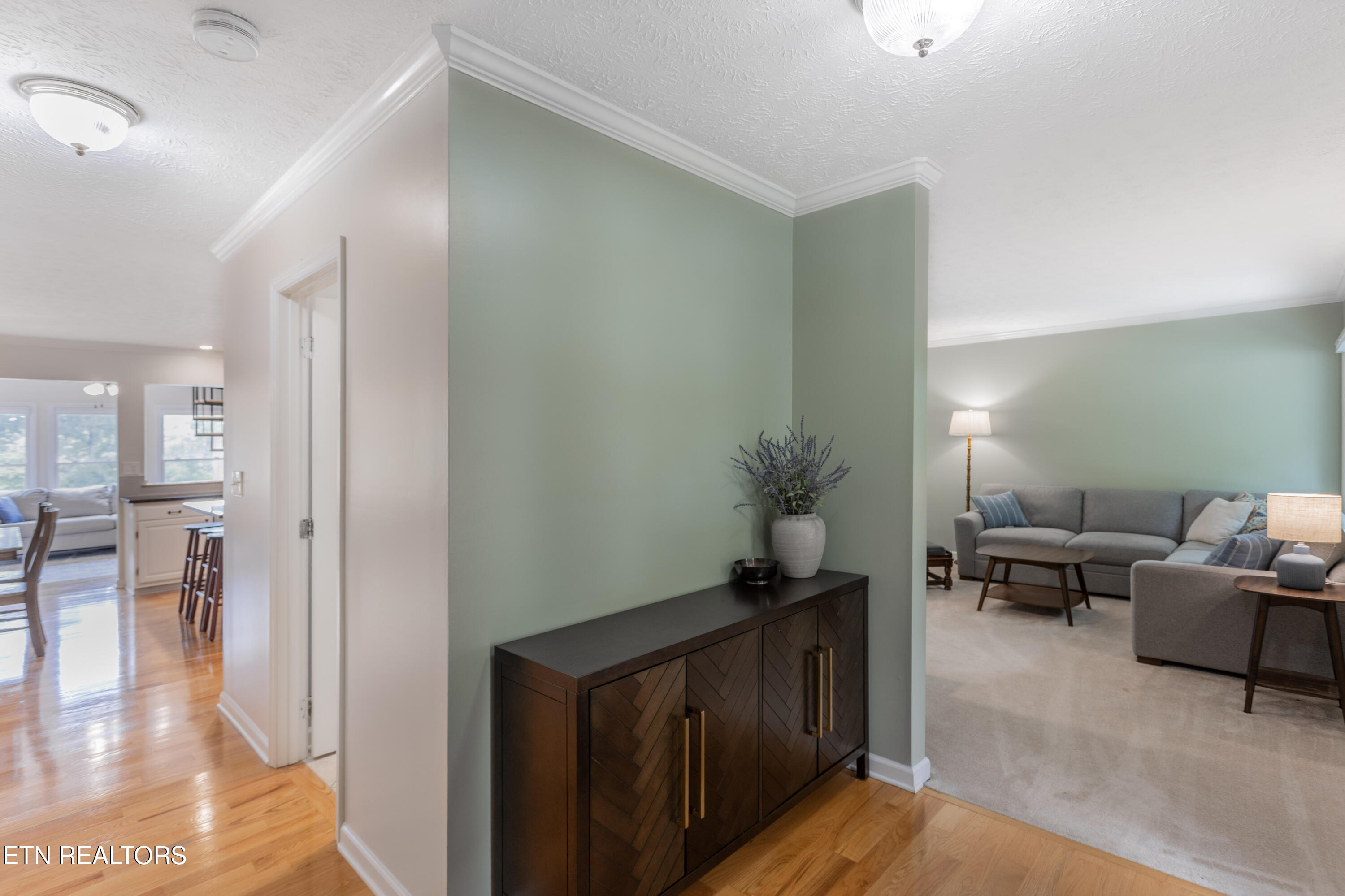 109 W Melbourne Road Oak Ridge TN 37830