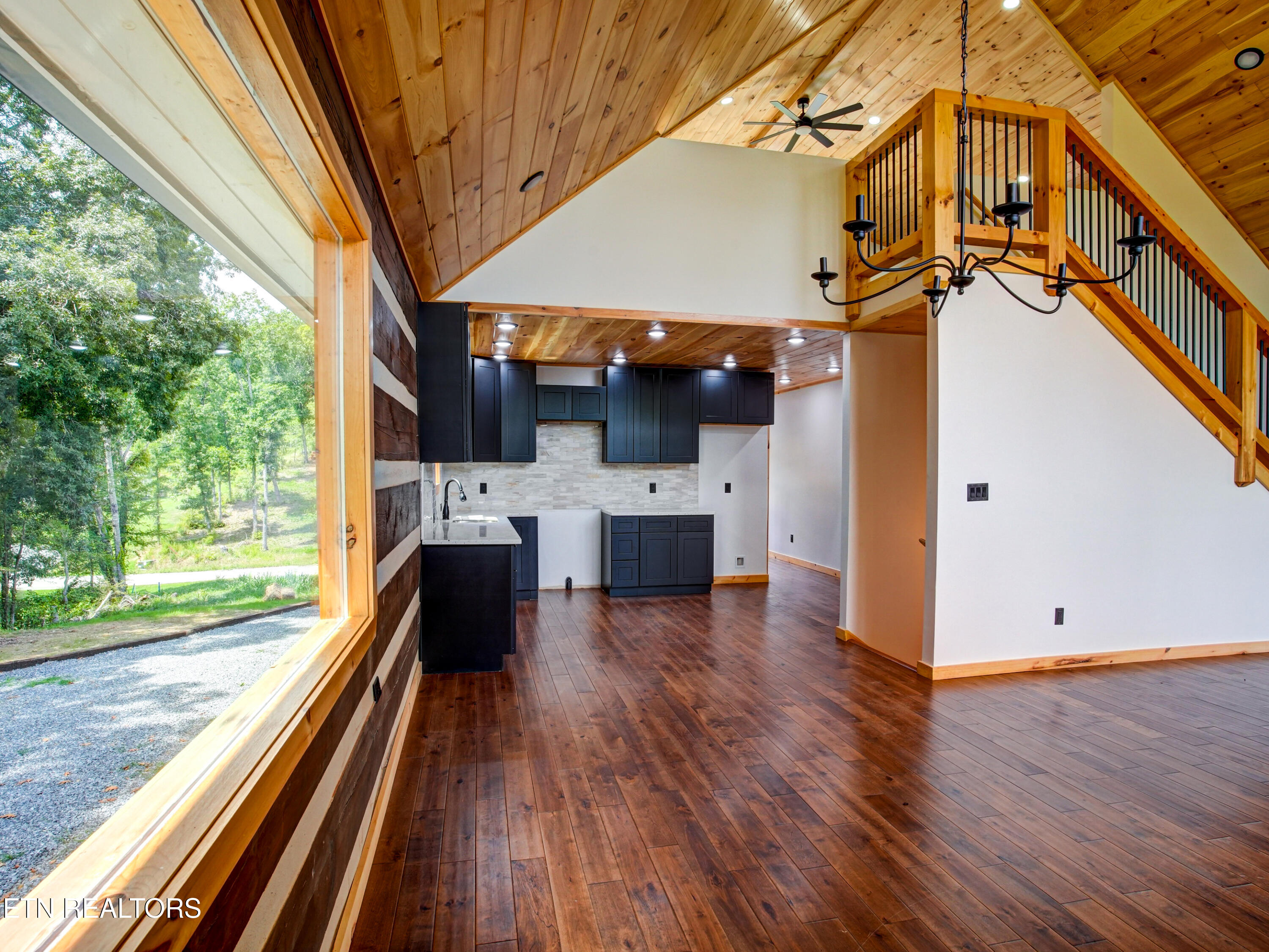 630 Douglas Ridge Drive Dandridge TN 37725
