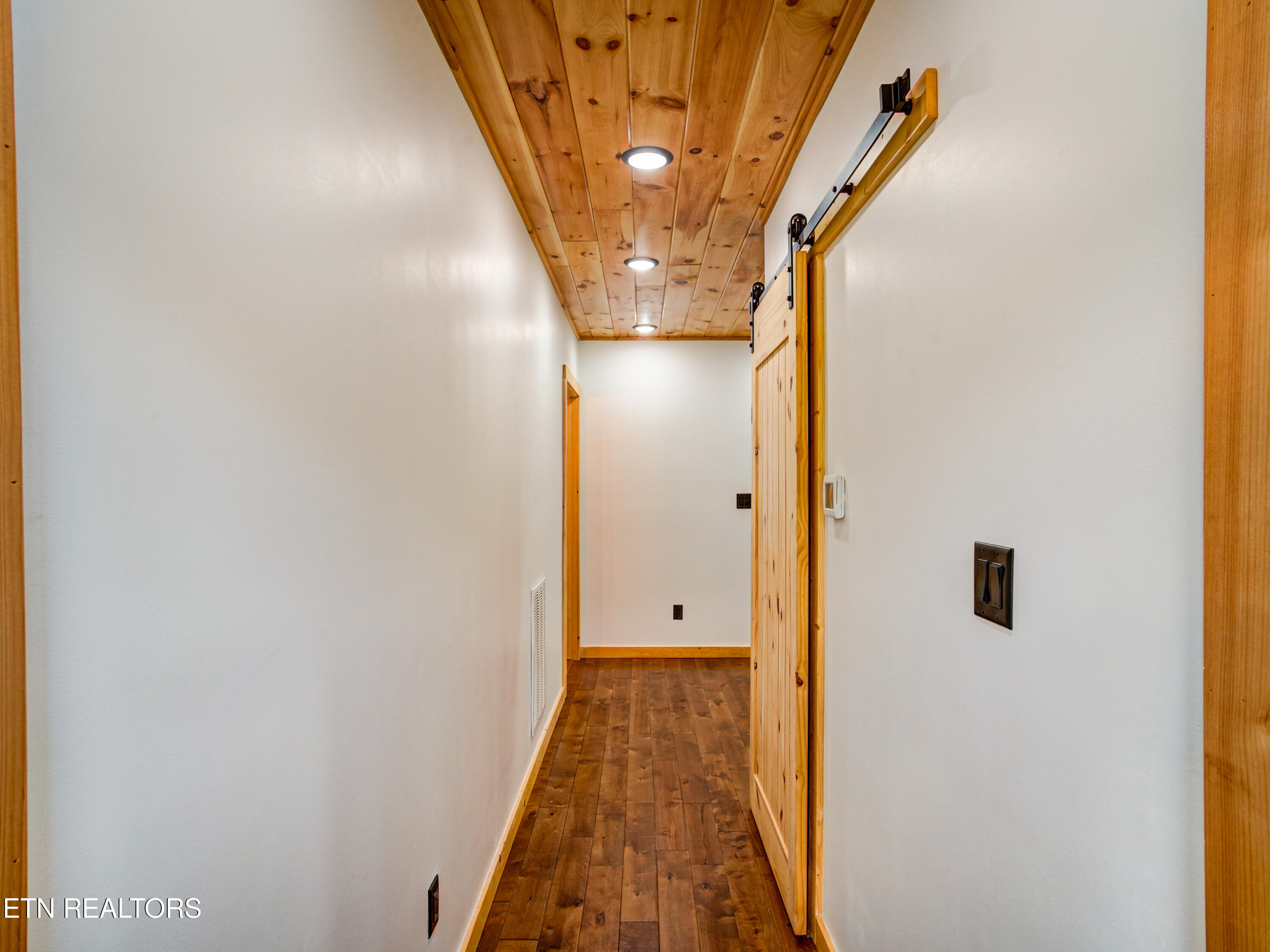 630 Douglas Ridge Drive Dandridge TN 37725