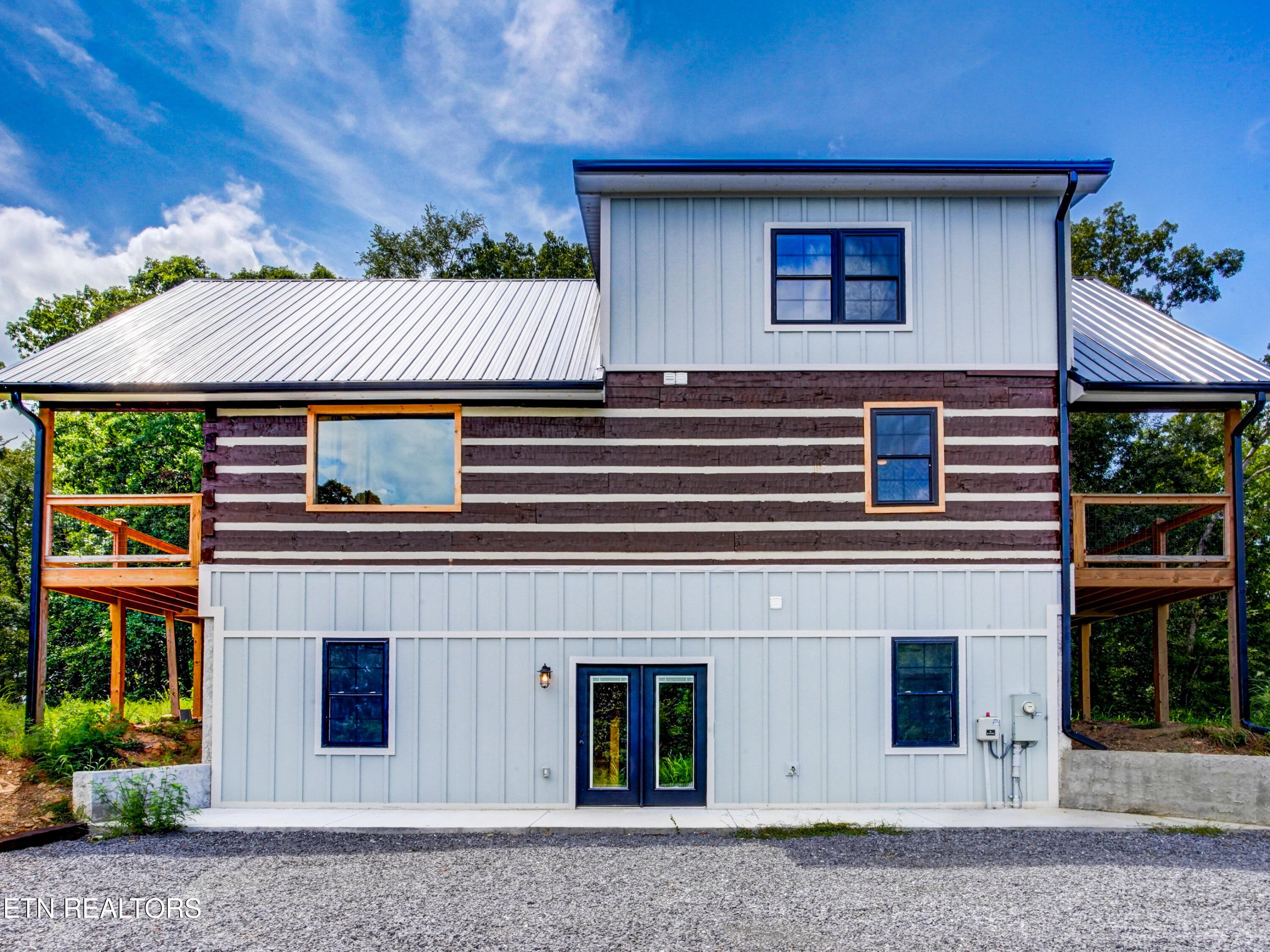 630 Douglas Ridge Drive Dandridge TN 37725