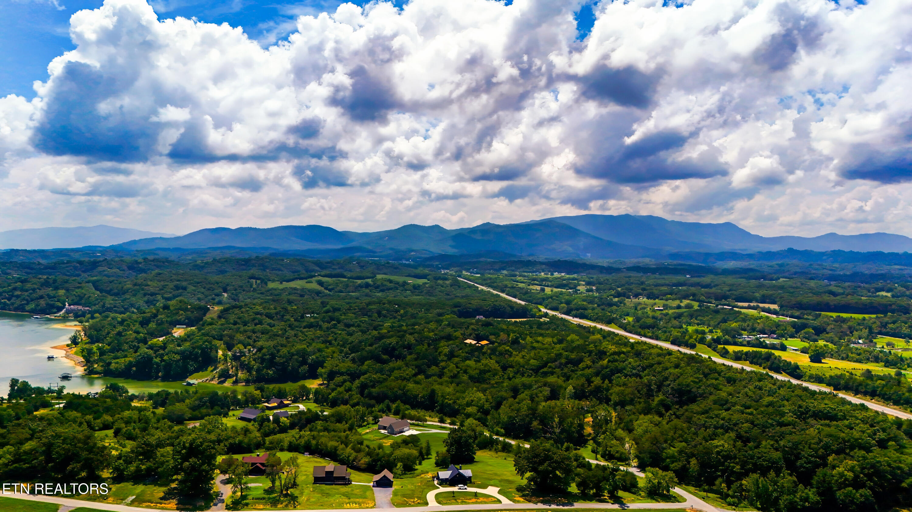 630 Douglas Ridge Drive Dandridge TN 37725