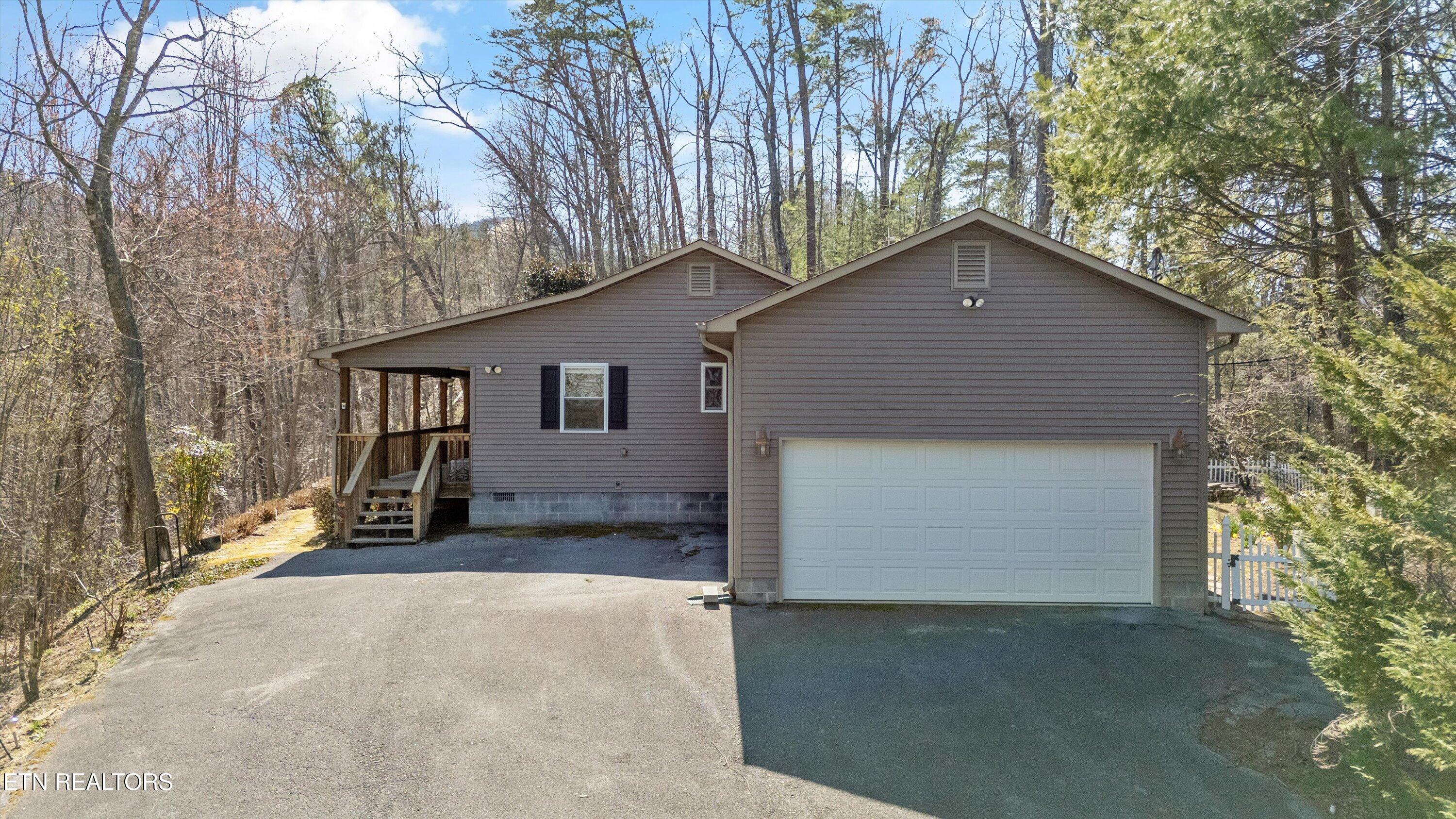 4442 Grindstone Ridge Road Pigeon Forge TN 37863