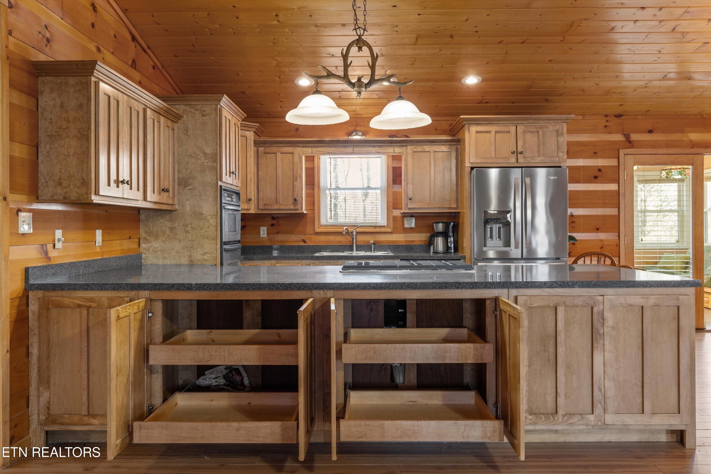 4442 Grindstone Ridge Road Pigeon Forge TN 37863