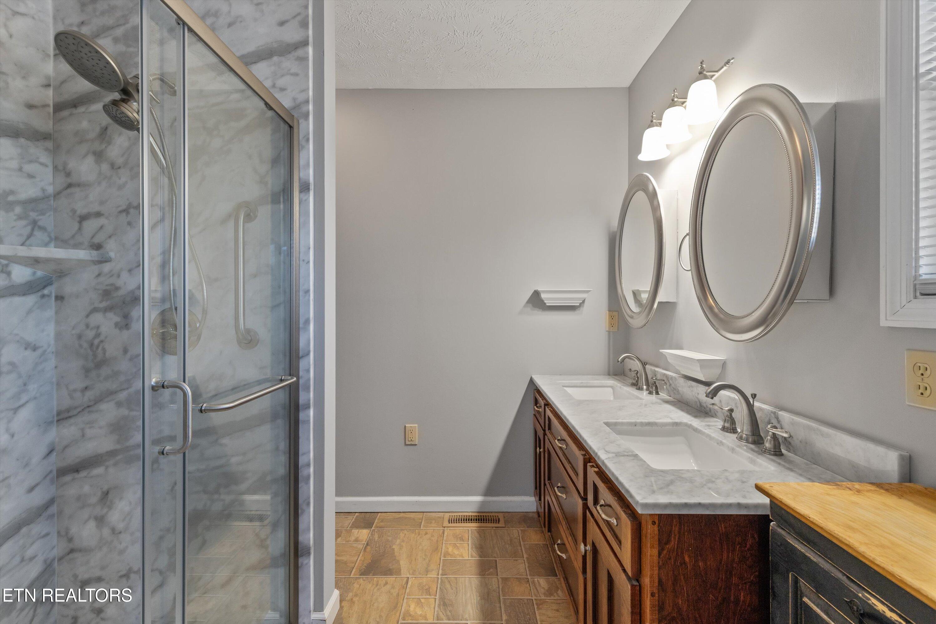4442 Grindstone Ridge Road Pigeon Forge TN 37863