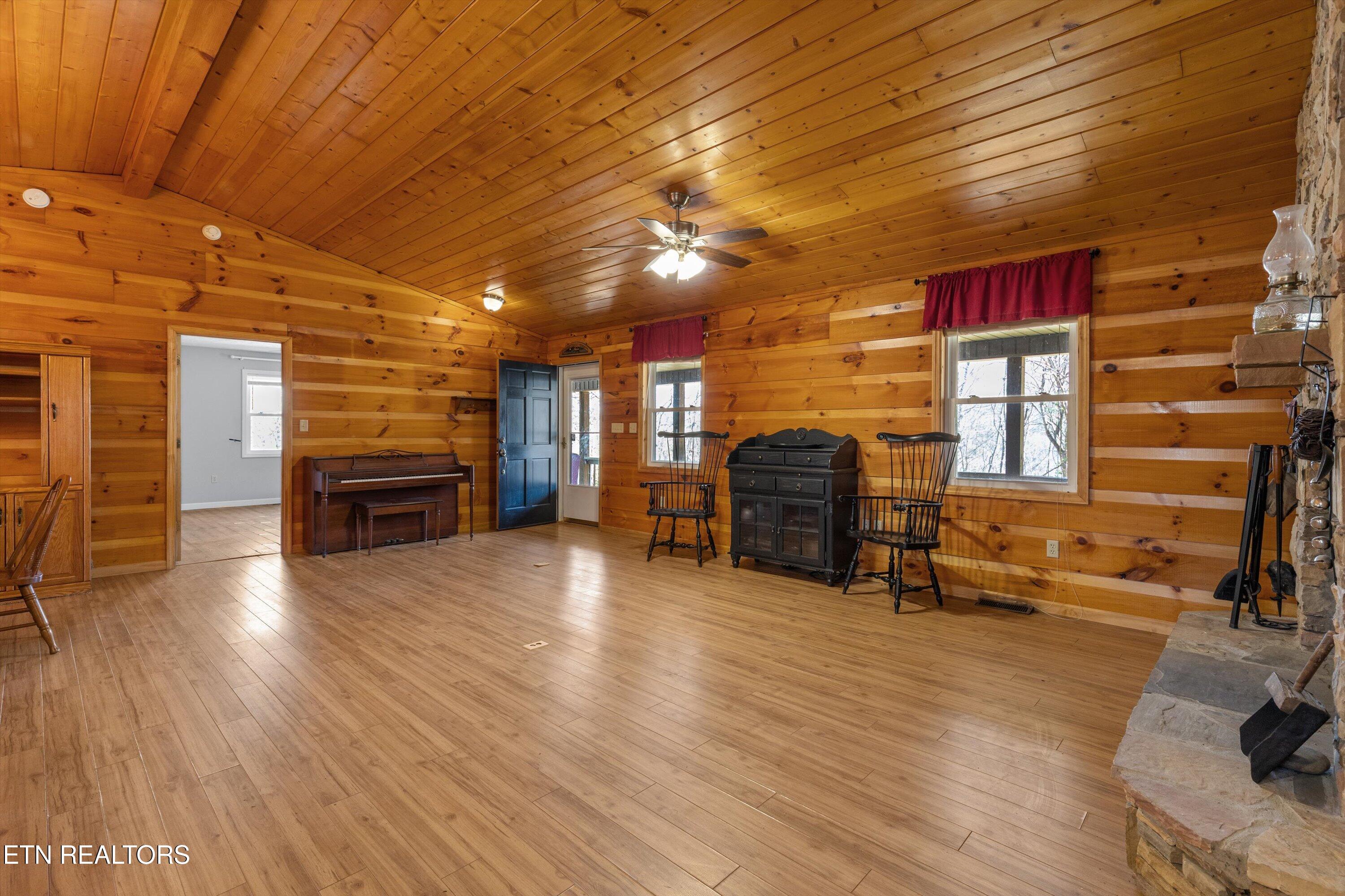 4442 Grindstone Ridge Road Pigeon Forge TN 37863