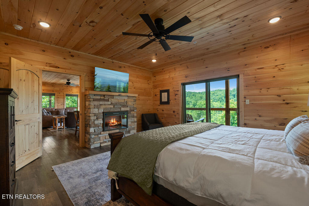 3945 Boogertown Road Sevierville TN 37876
