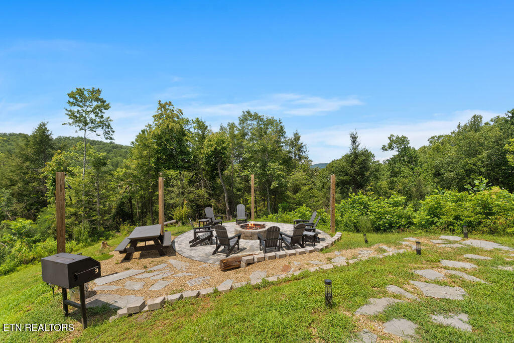 3945 Boogertown Road Sevierville TN 37876