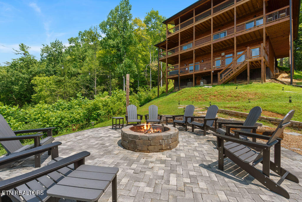 3945 Boogertown Road Sevierville TN 37876