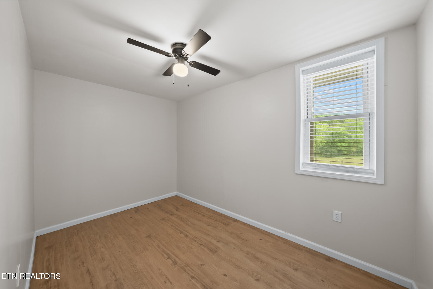 8466 Shut In Gap Road Spring City TN 37381