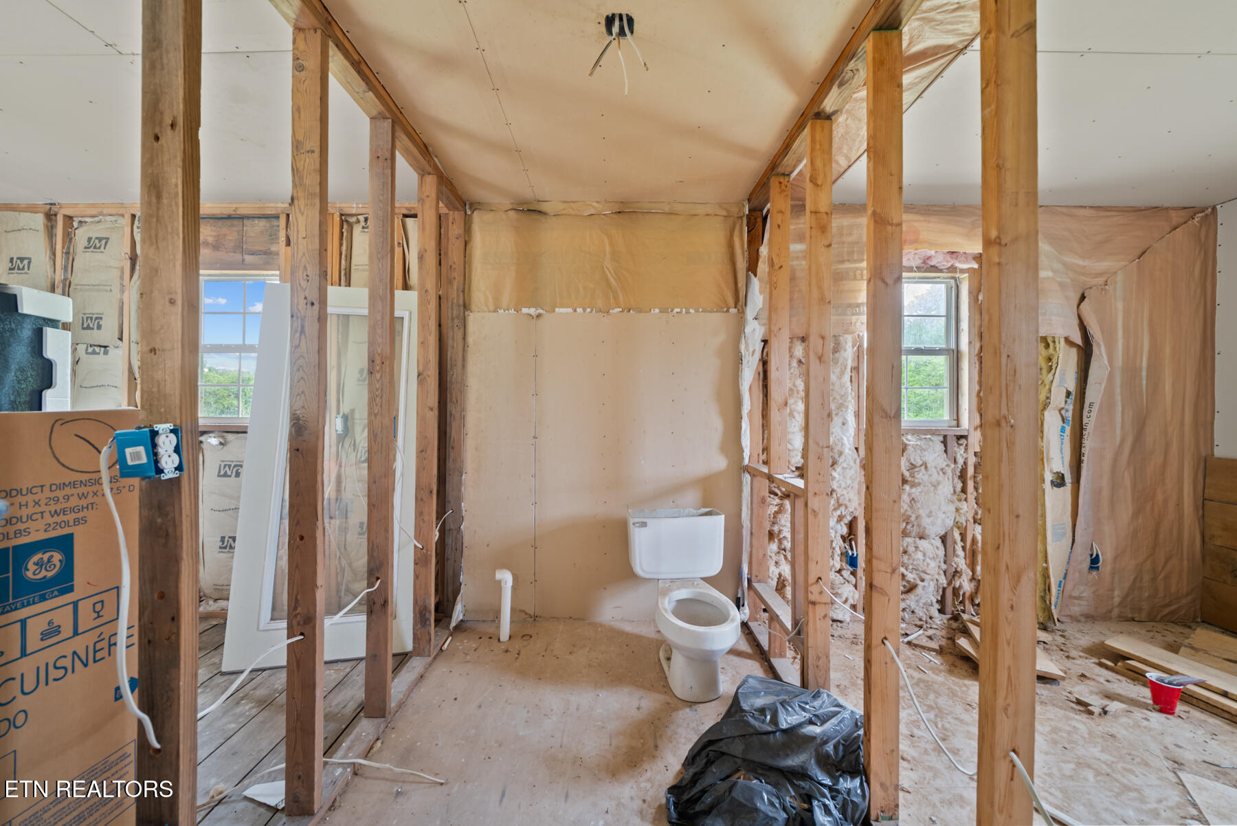 8466 Shut In Gap Road Spring City TN 37381