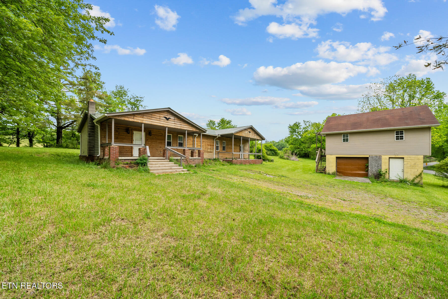 8466 Shut In Gap Road Spring City TN 37381