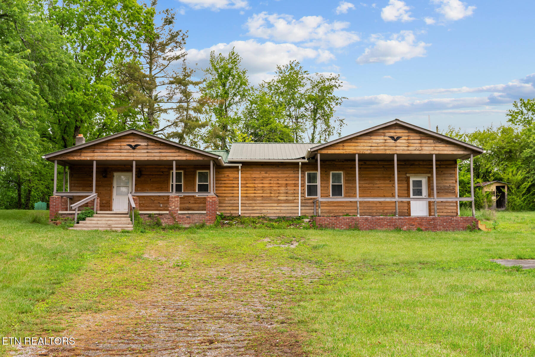 8466 Shut In Gap Road Spring City TN 37381