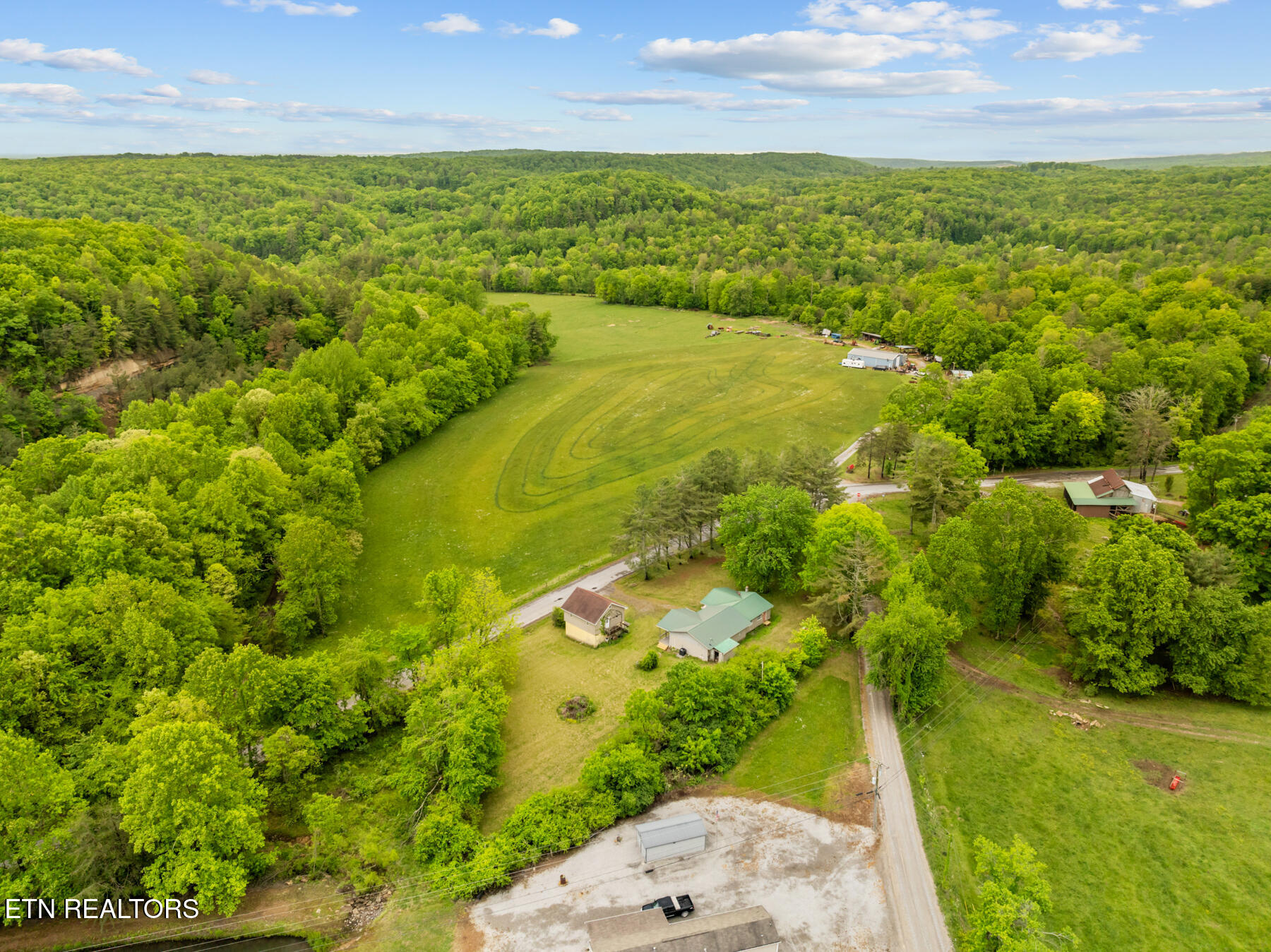 8466 Shut In Gap Road Spring City TN 37381
