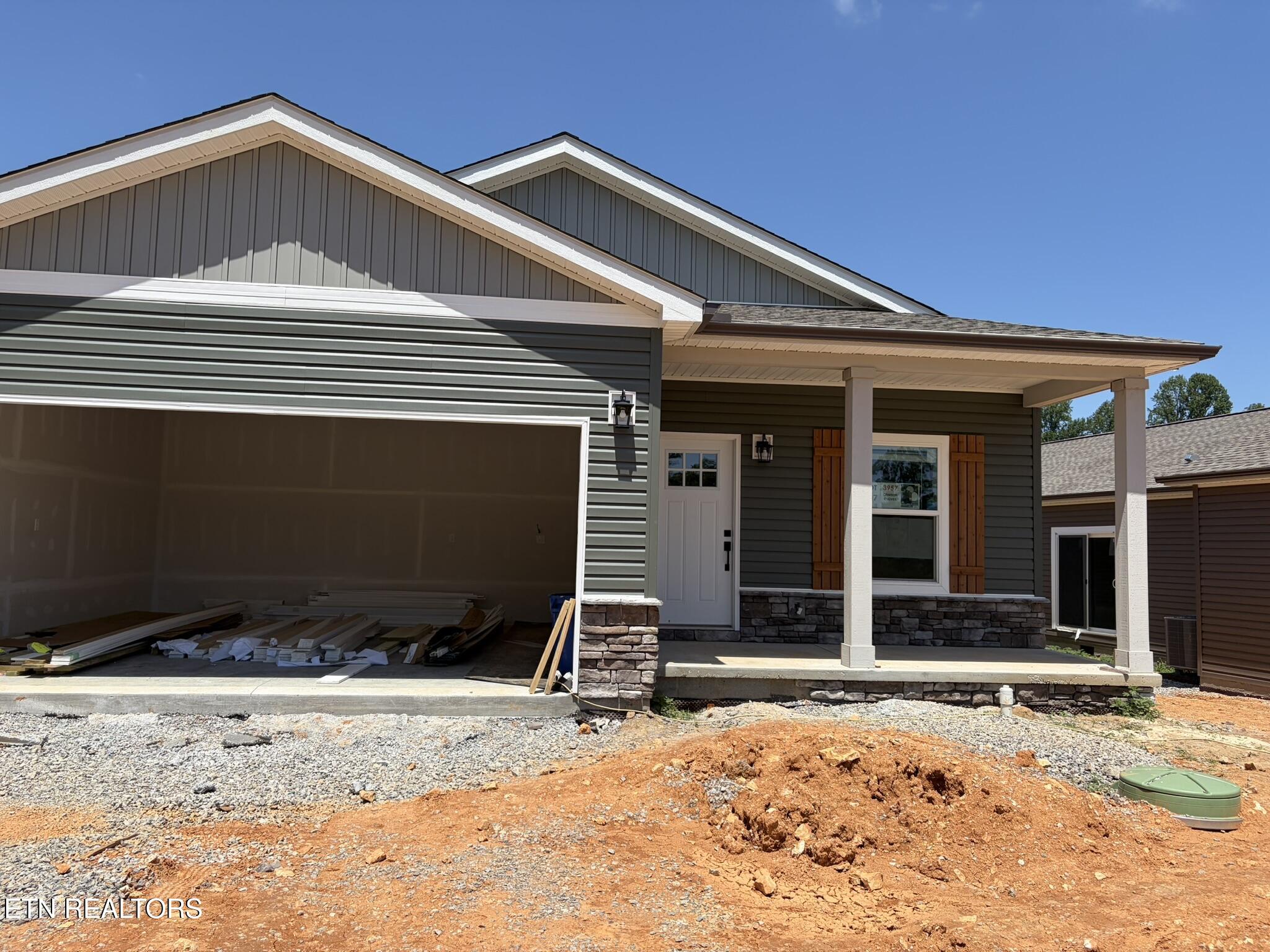 3957 Crimson Clover Lane Knoxville TN 37924