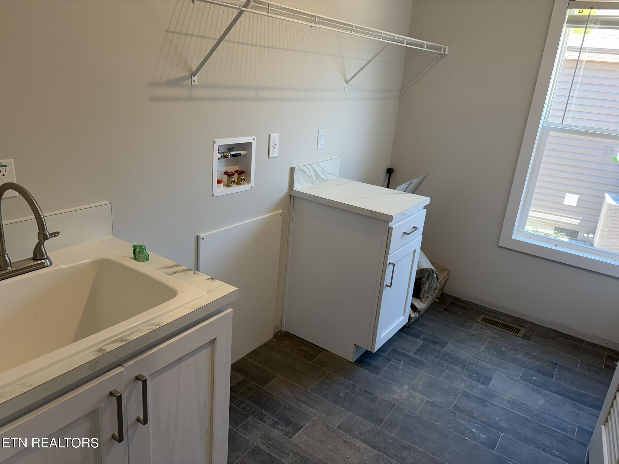 3957 Crimson Clover Lane Knoxville TN 37924