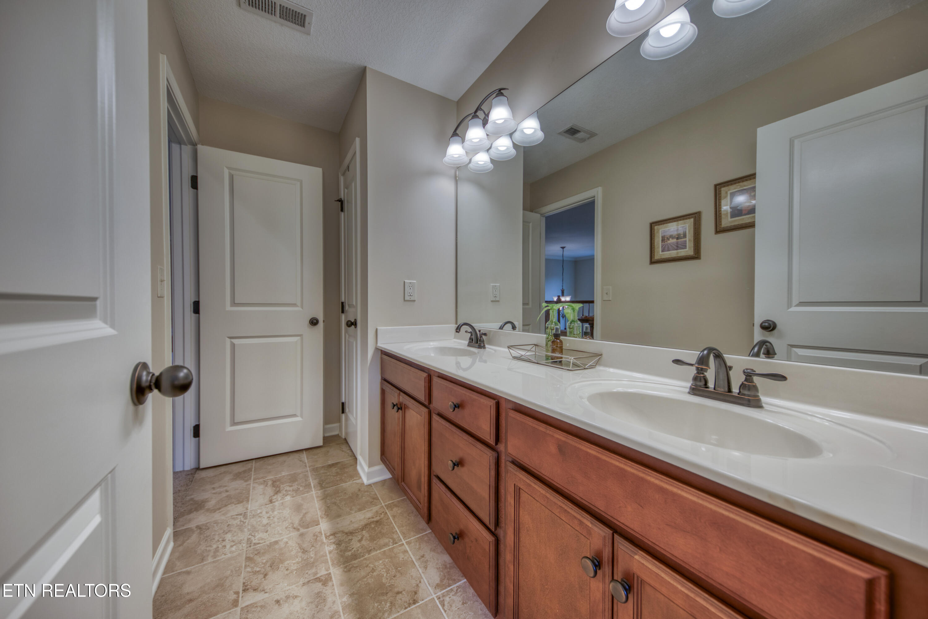 1243 Ansley Woods Way Knoxville TN 37923