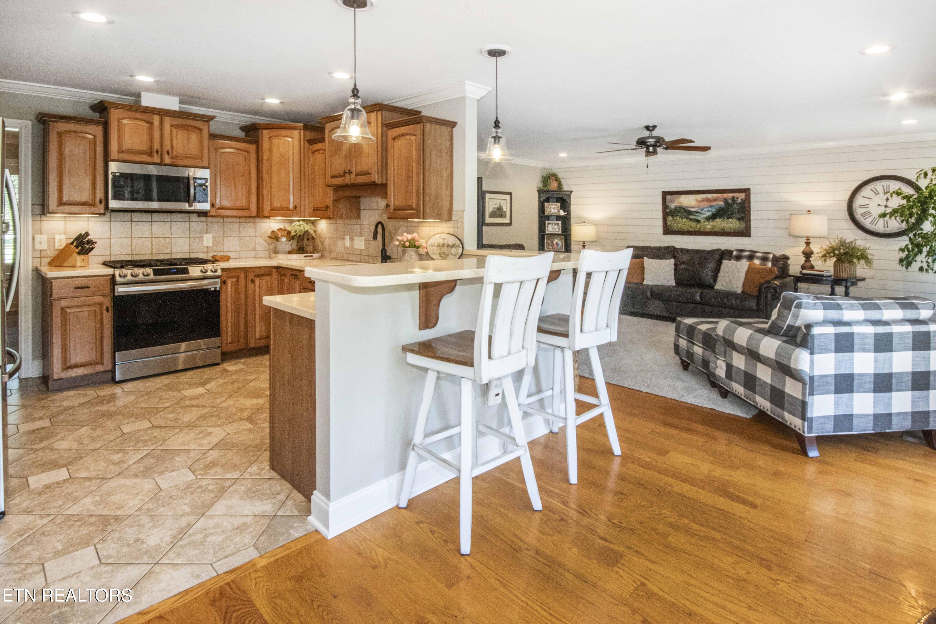 9436 Naff Road Heiskell TN 37754
