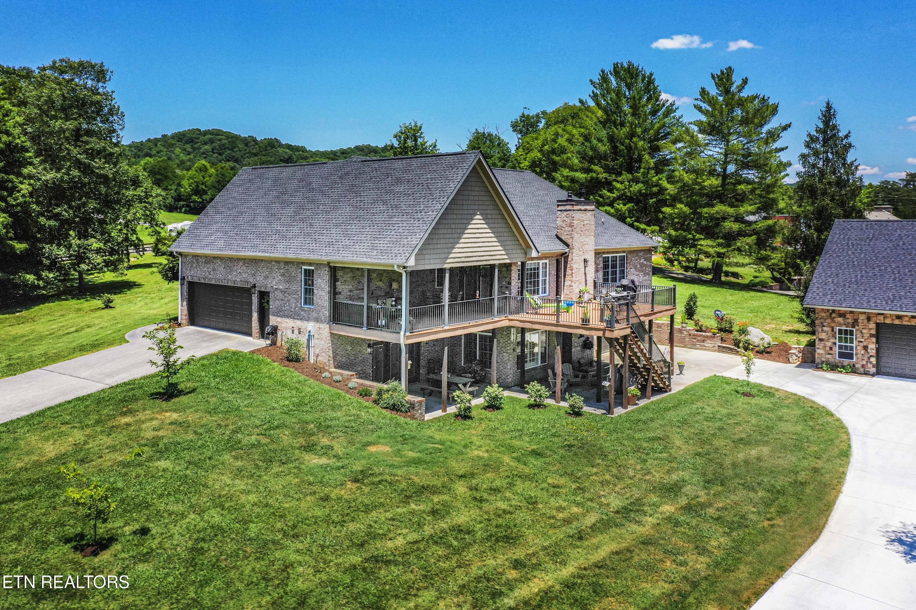 9436 Naff Road Heiskell TN 37754