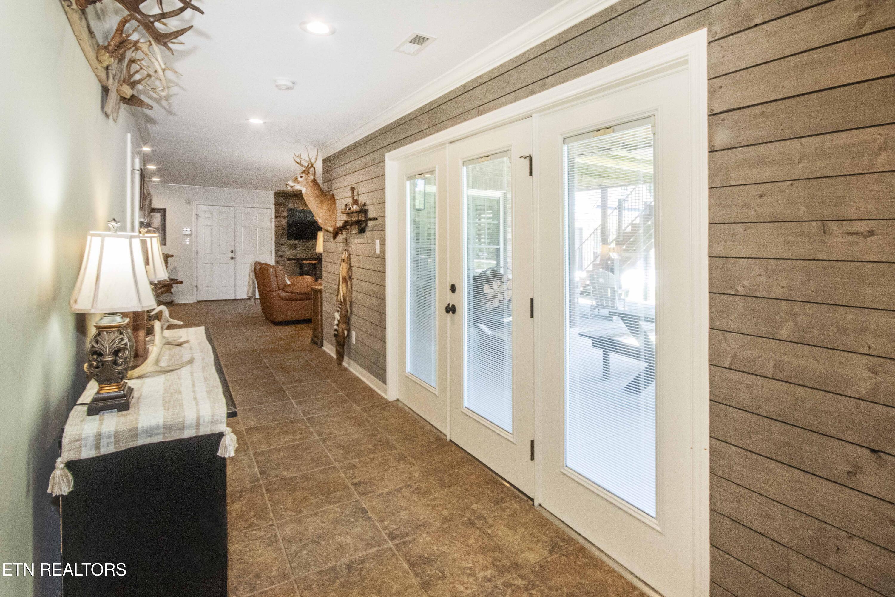 9436 Naff Road Heiskell TN 37754