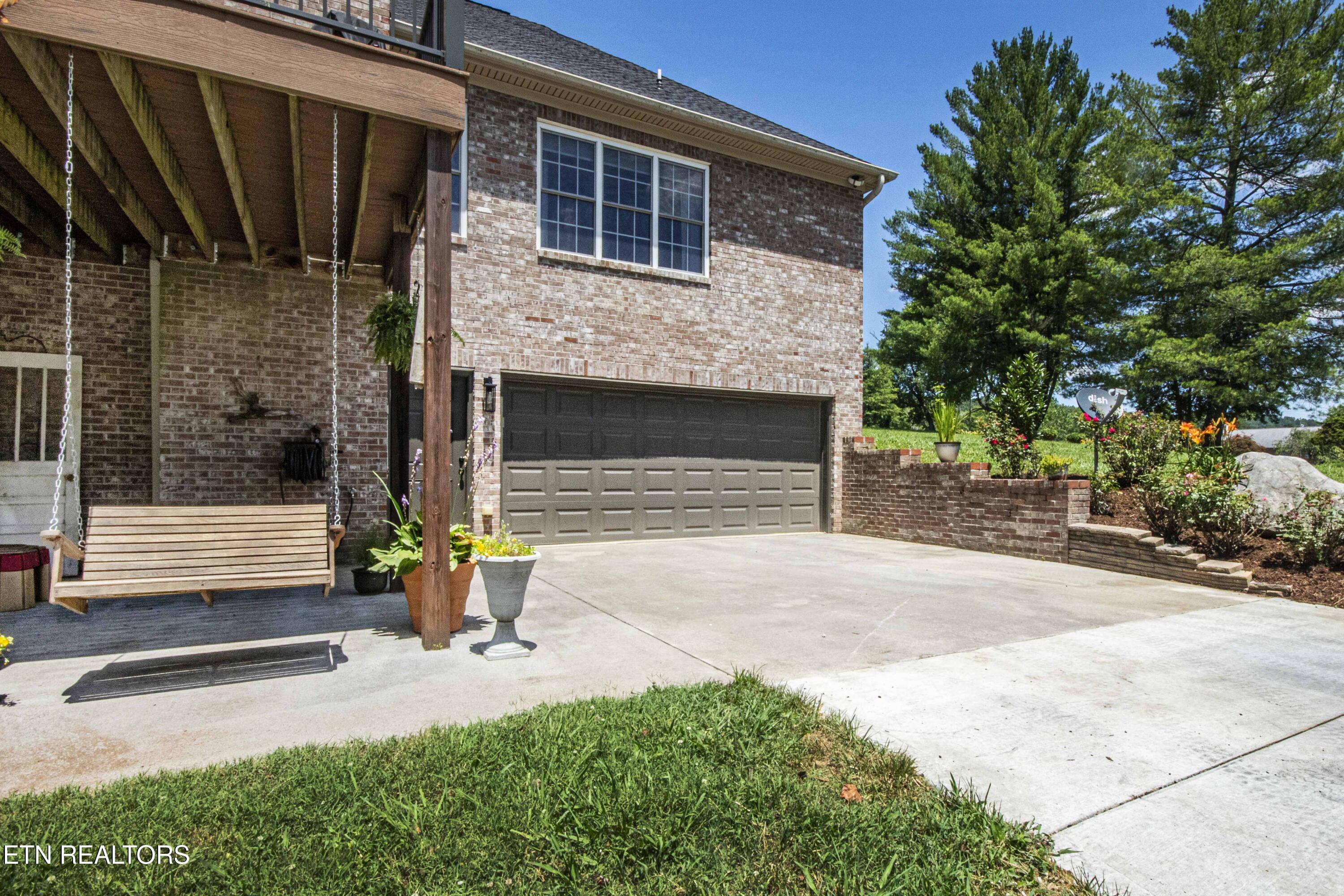 9436 Naff Road Heiskell TN 37754