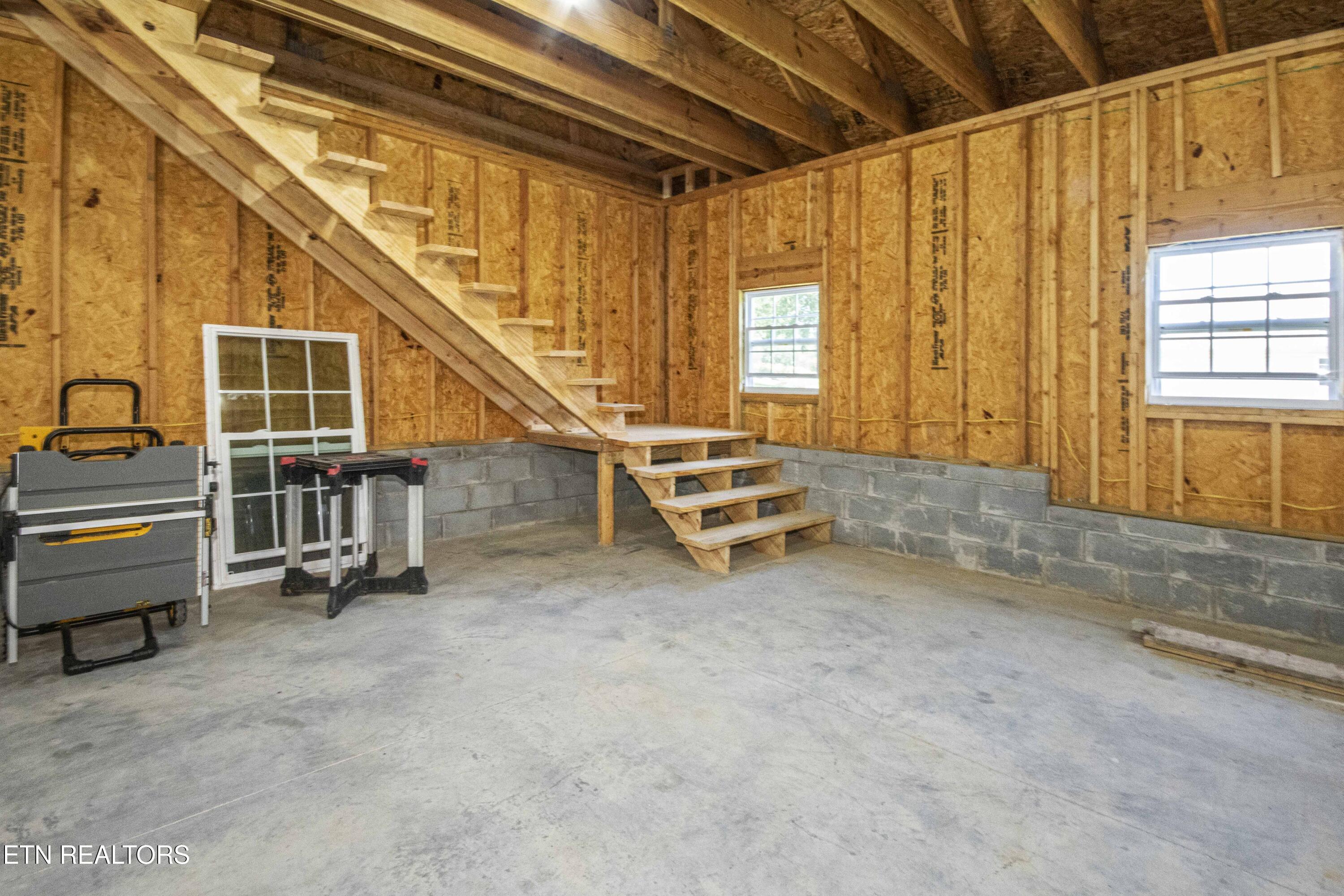 9436 Naff Road Heiskell TN 37754