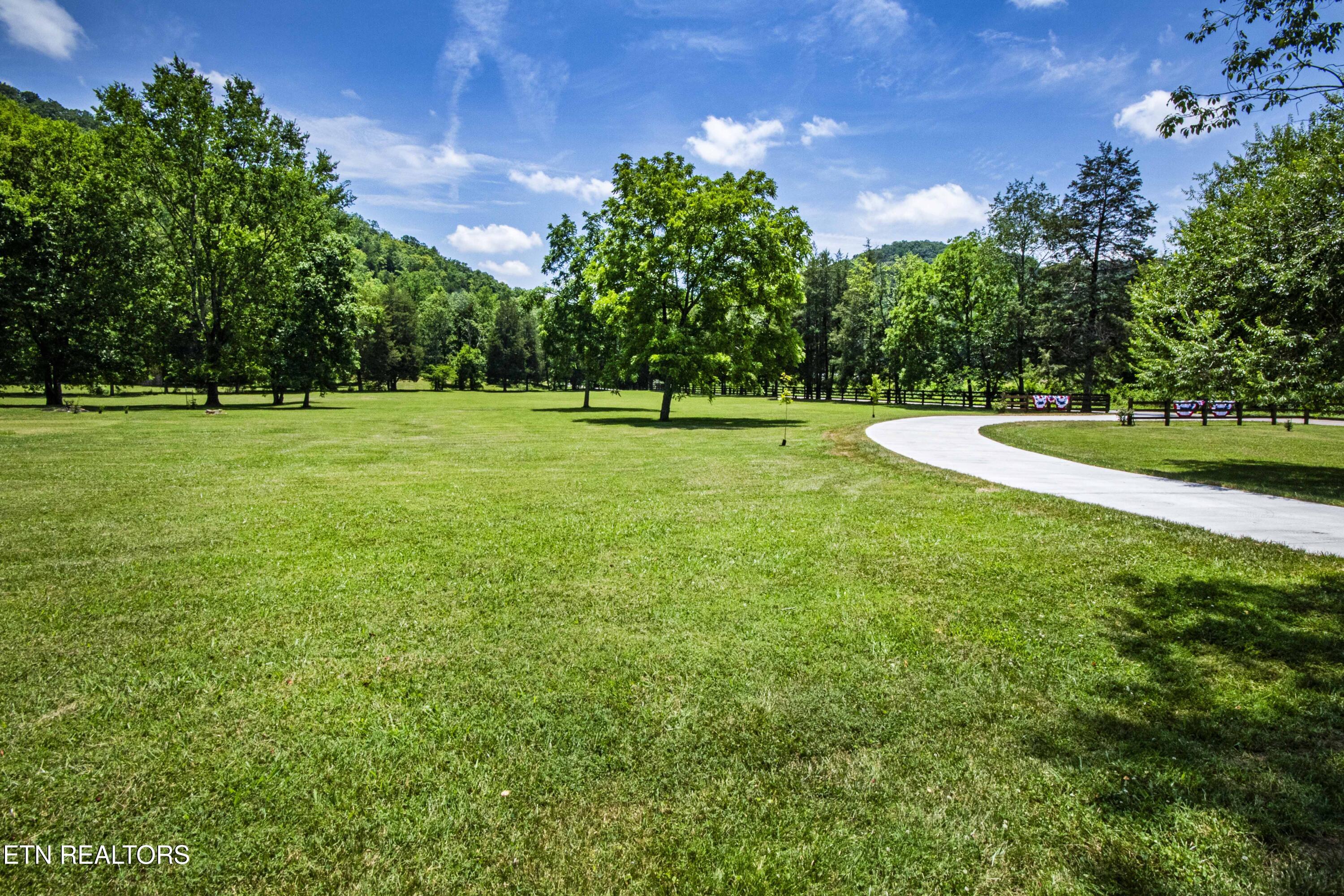 9436 Naff Road Heiskell TN 37754