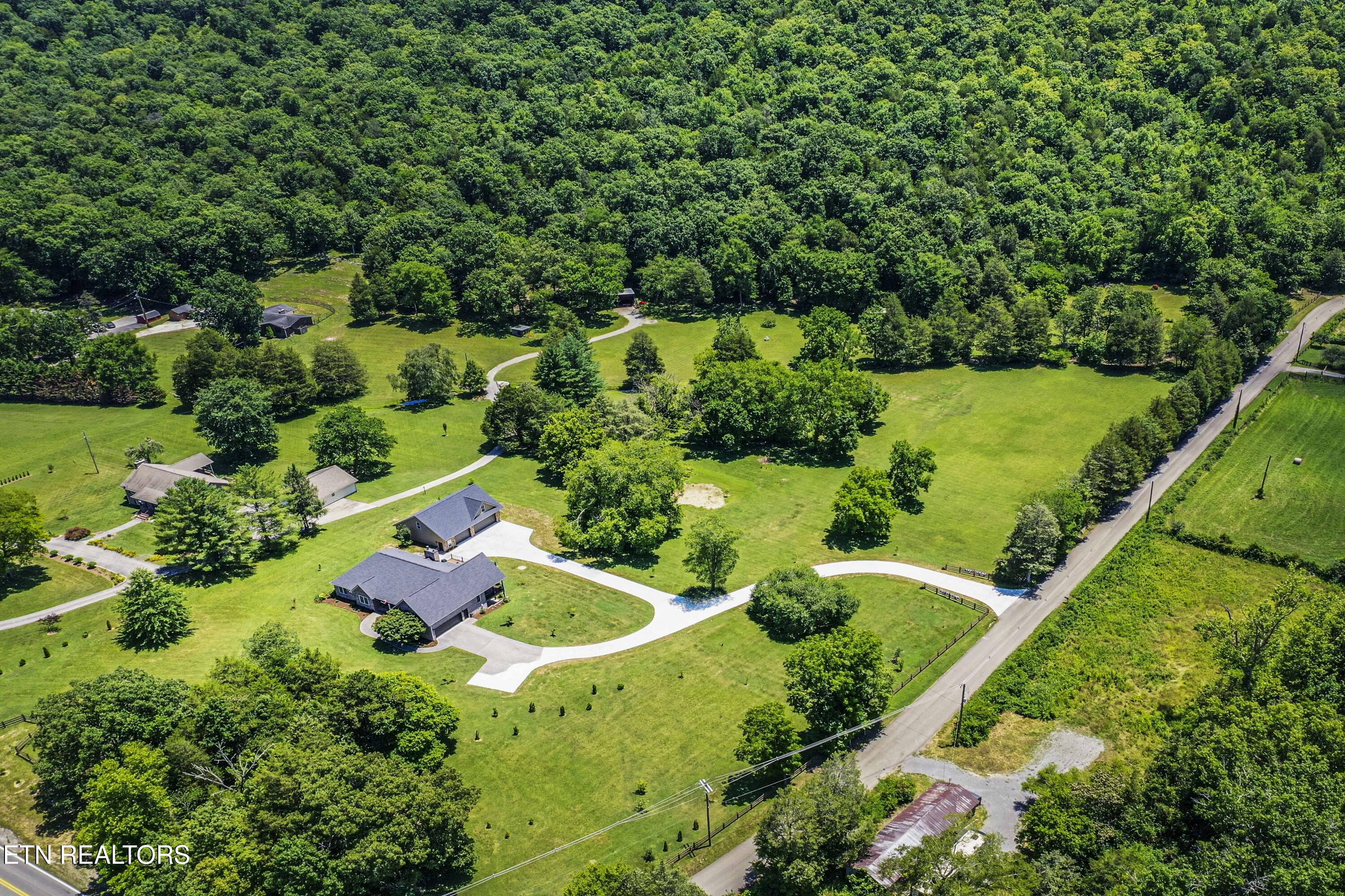 9436 Naff Road Heiskell TN 37754
