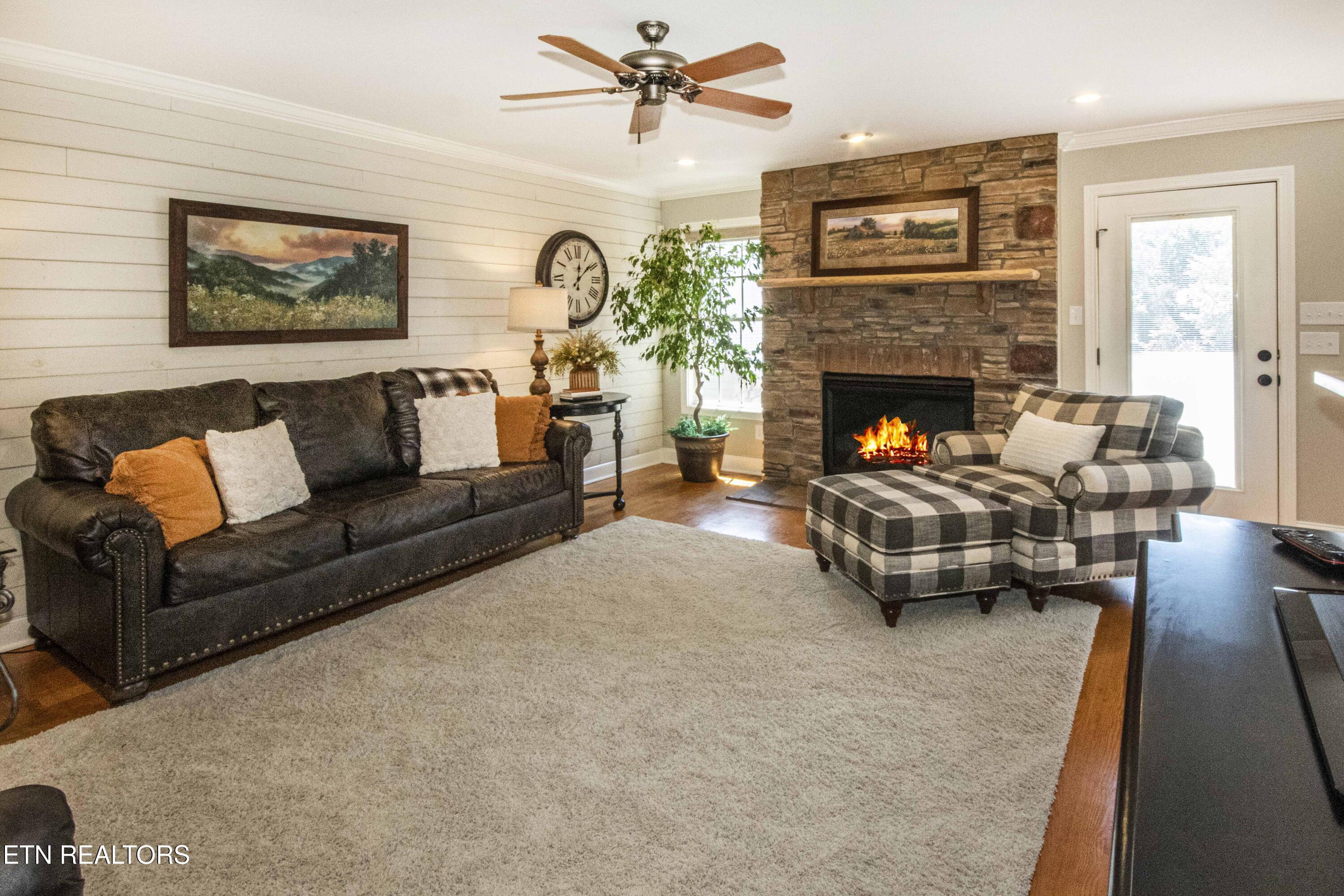 9436 Naff Road Heiskell TN 37754
