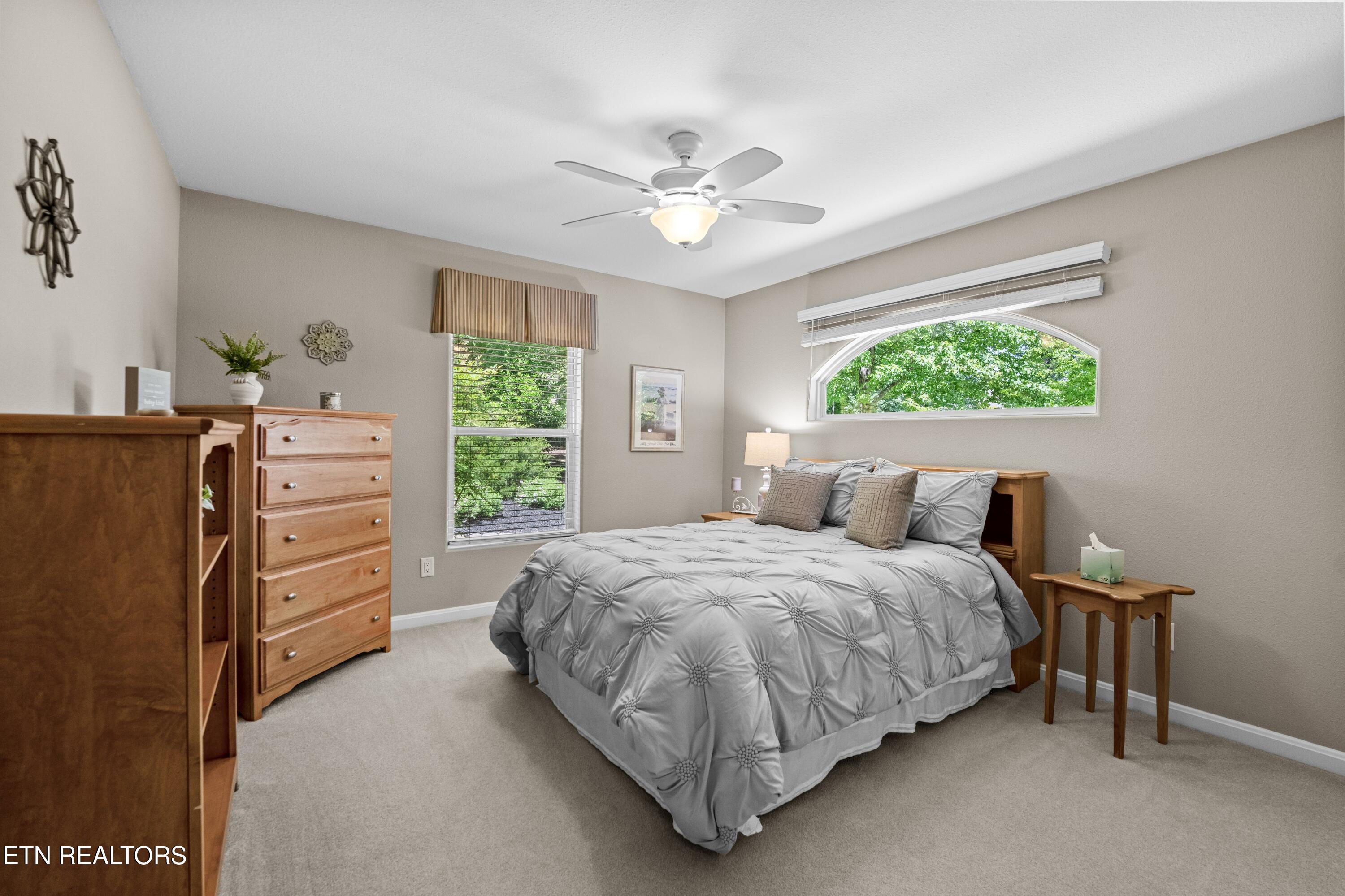 26 Bent Oak Lane Crossville TN 38558