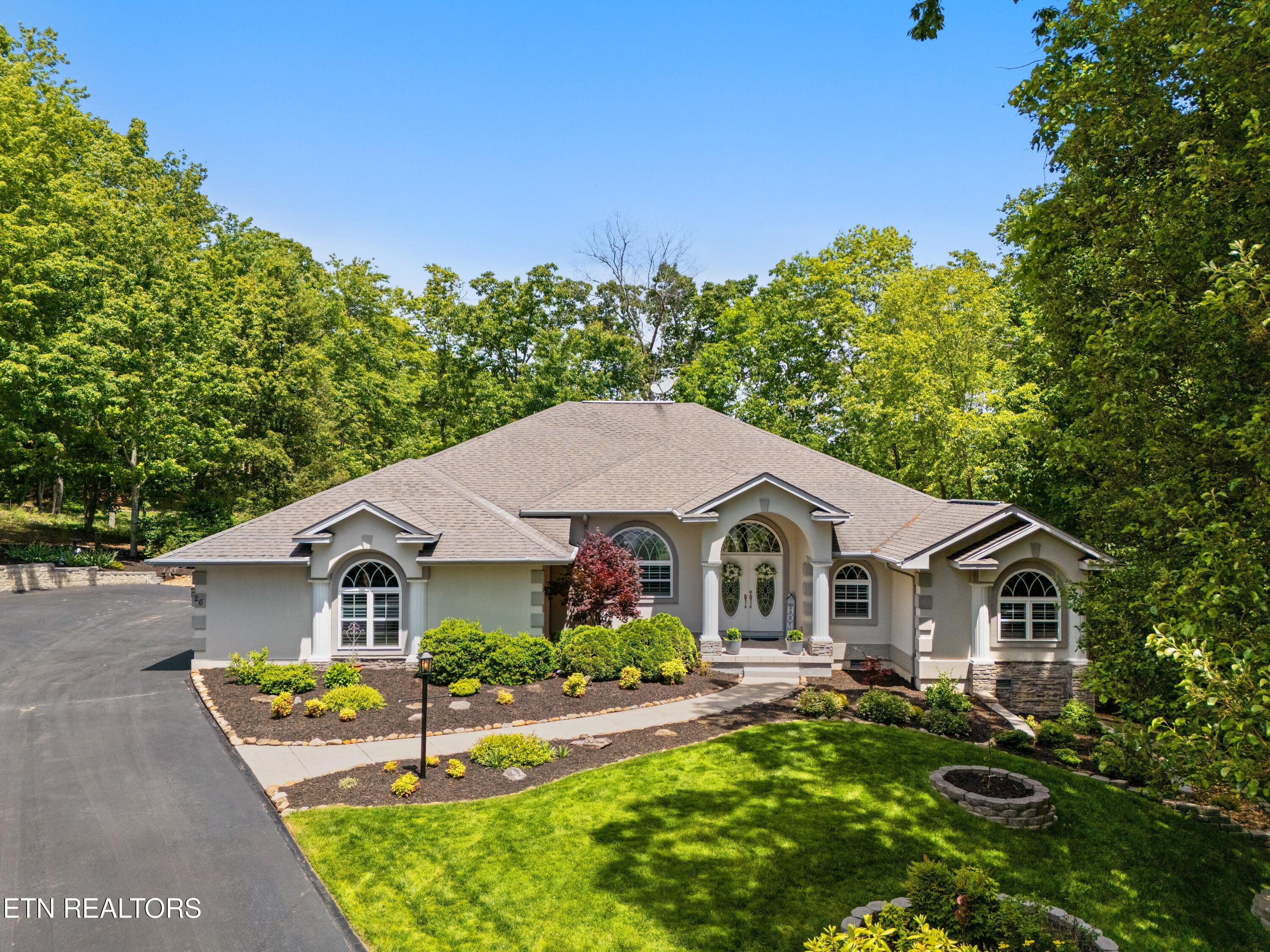 26 Bent Oak Lane Crossville TN 38558