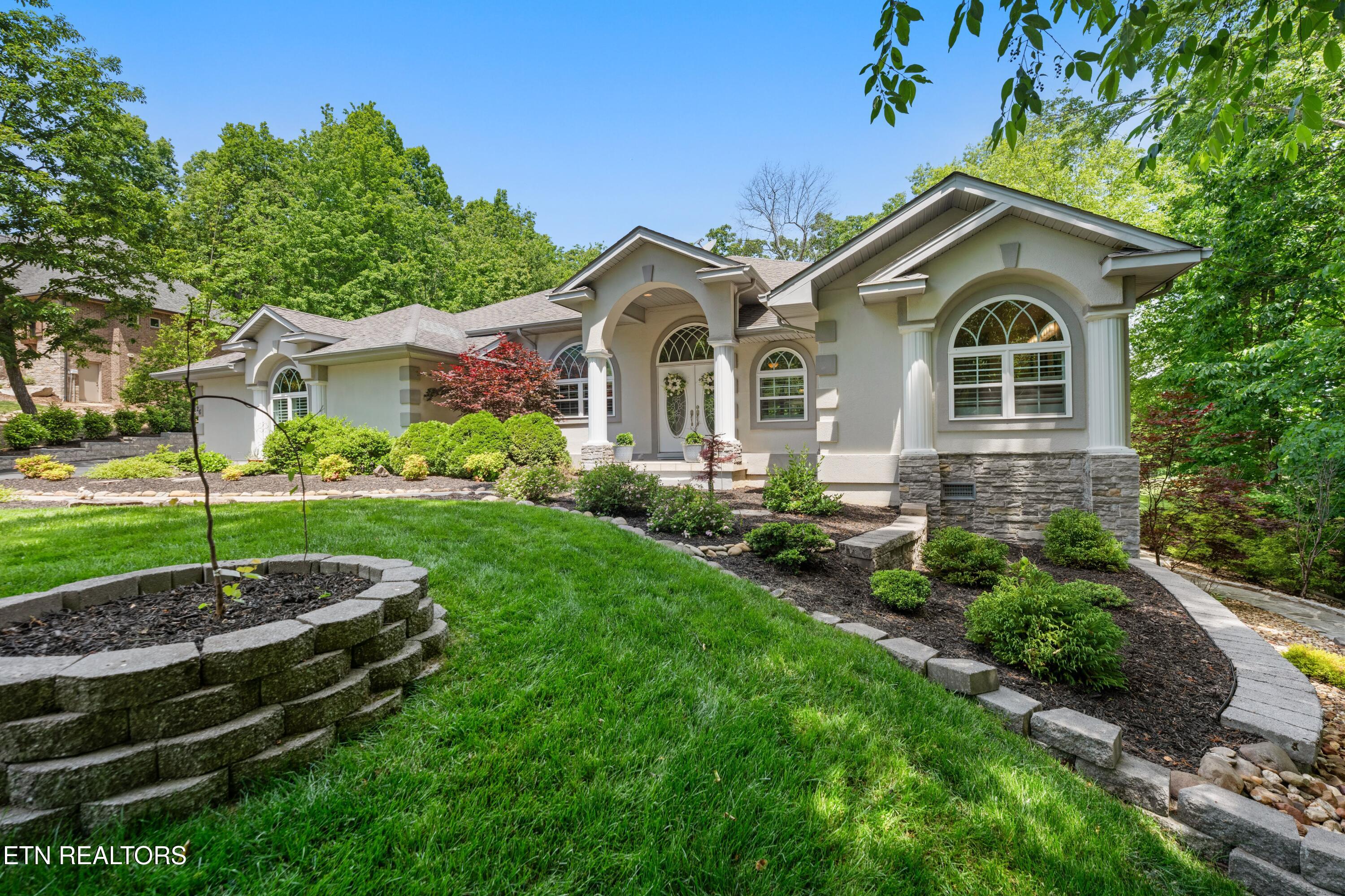 26 Bent Oak Lane Crossville TN 38558