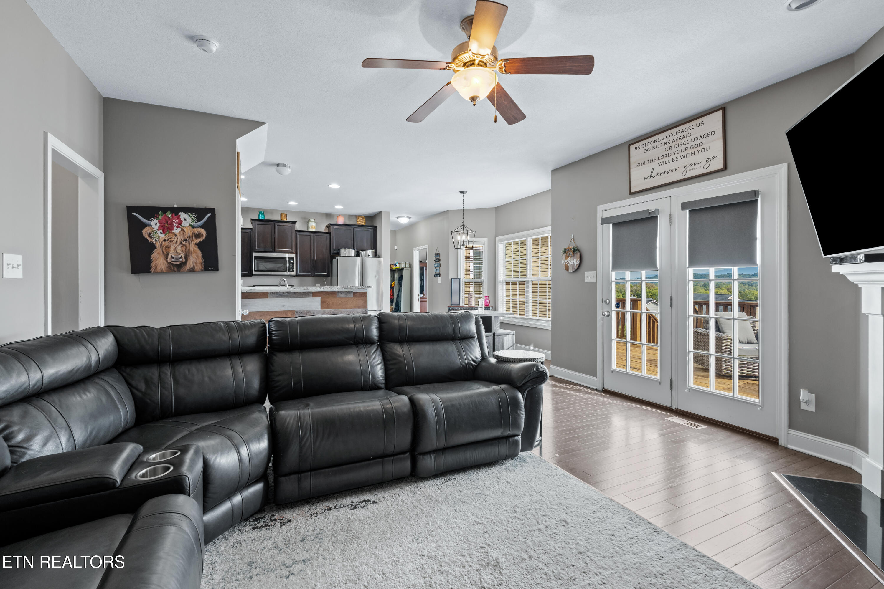 2827 Southwinds Circle Sevierville TN 37876