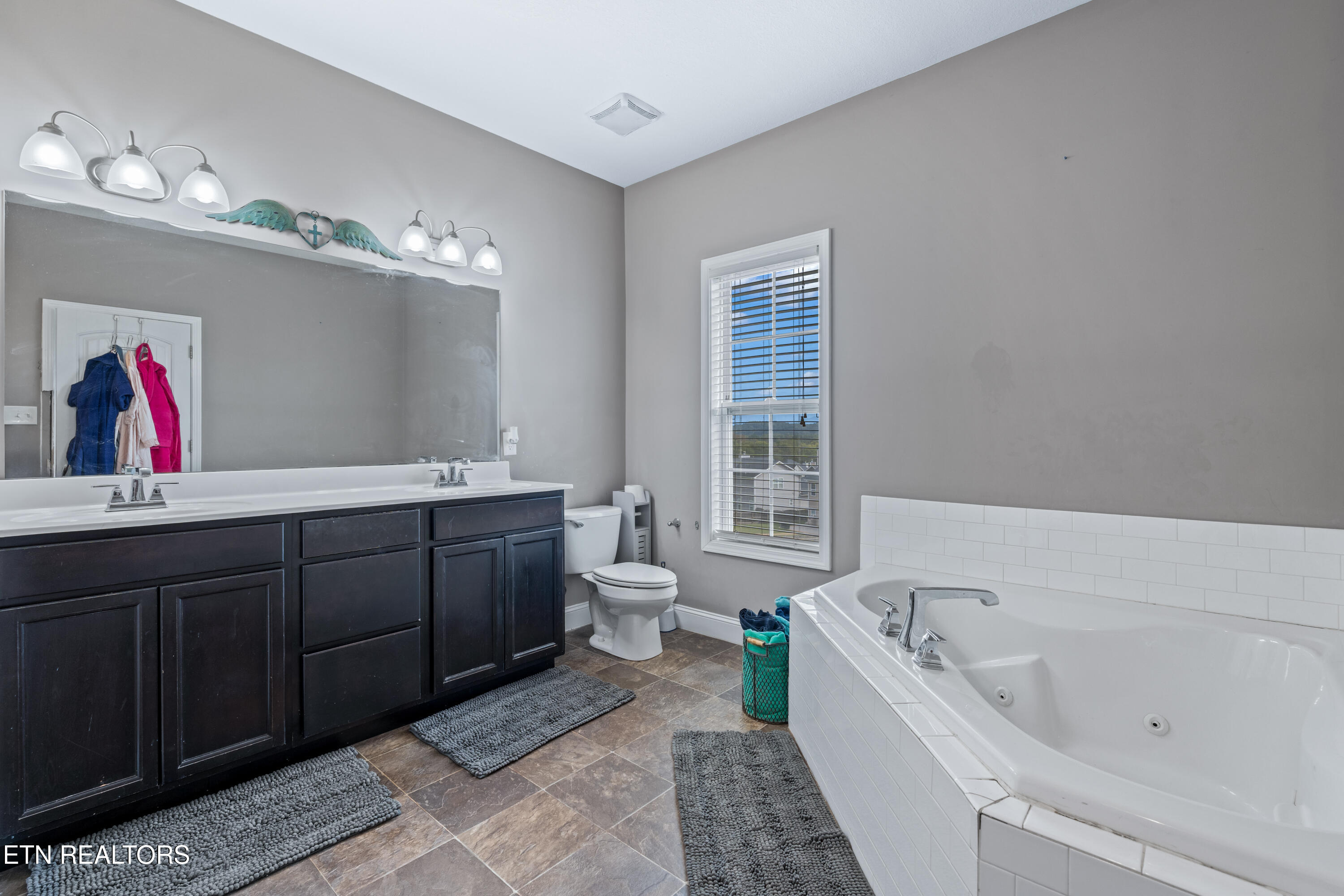 2827 Southwinds Circle Sevierville TN 37876
