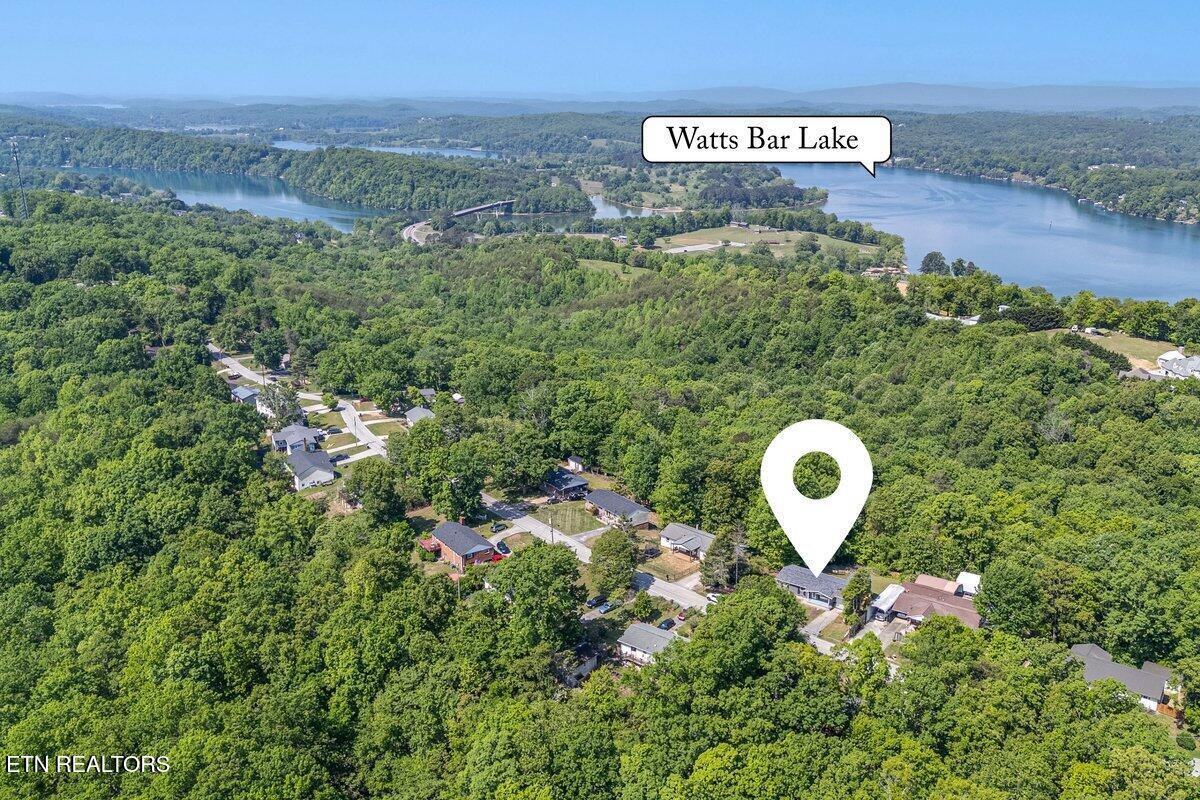 513 W Ridgecrest Drive Kingston TN 37763