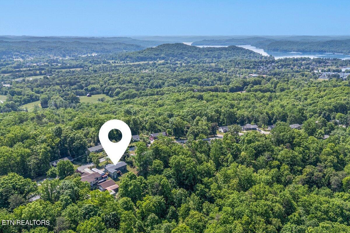513 W Ridgecrest Drive Kingston TN 37763