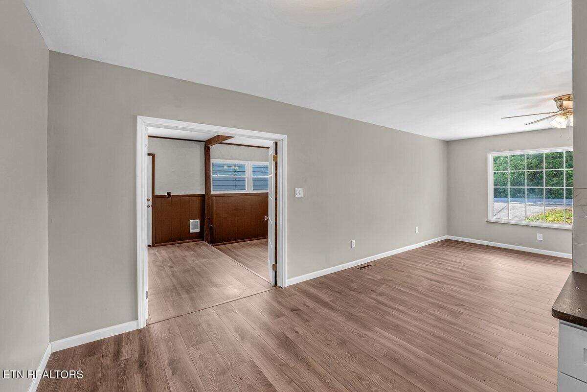 513 W Ridgecrest Drive Kingston TN 37763