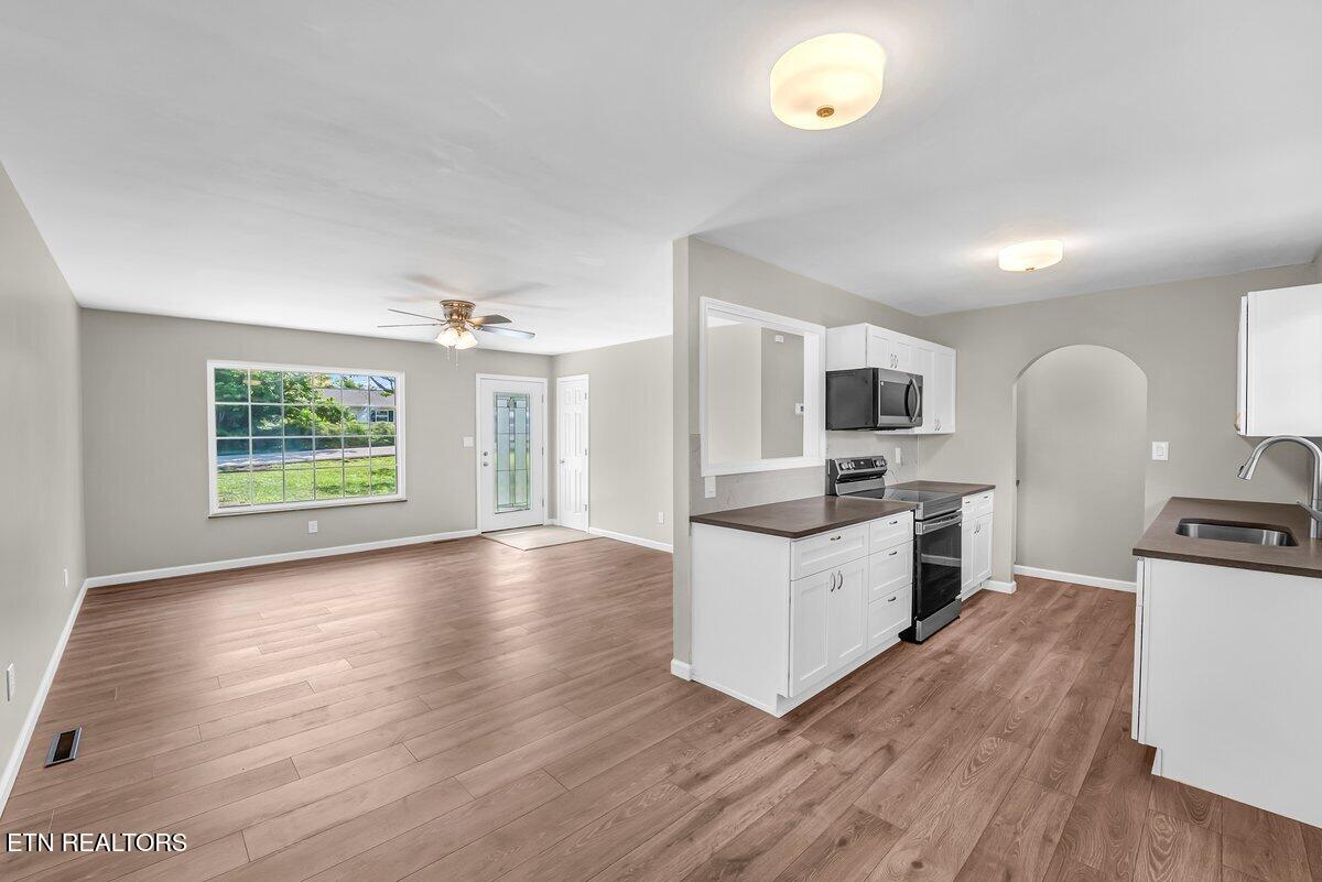 513 W Ridgecrest Drive Kingston TN 37763