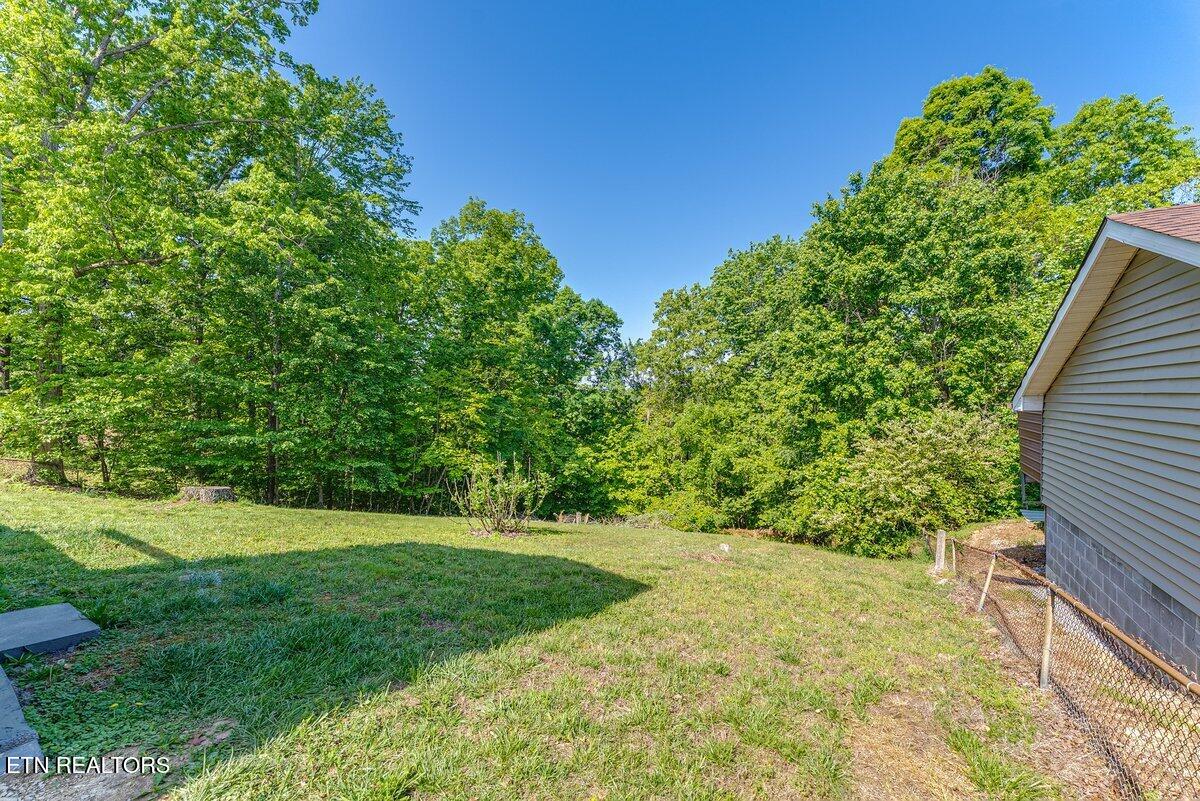 513 W Ridgecrest Drive Kingston TN 37763