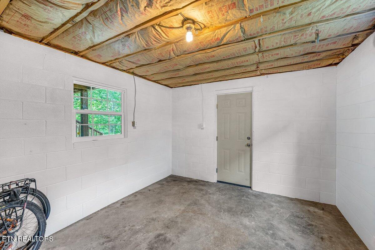 513 W Ridgecrest Drive Kingston TN 37763