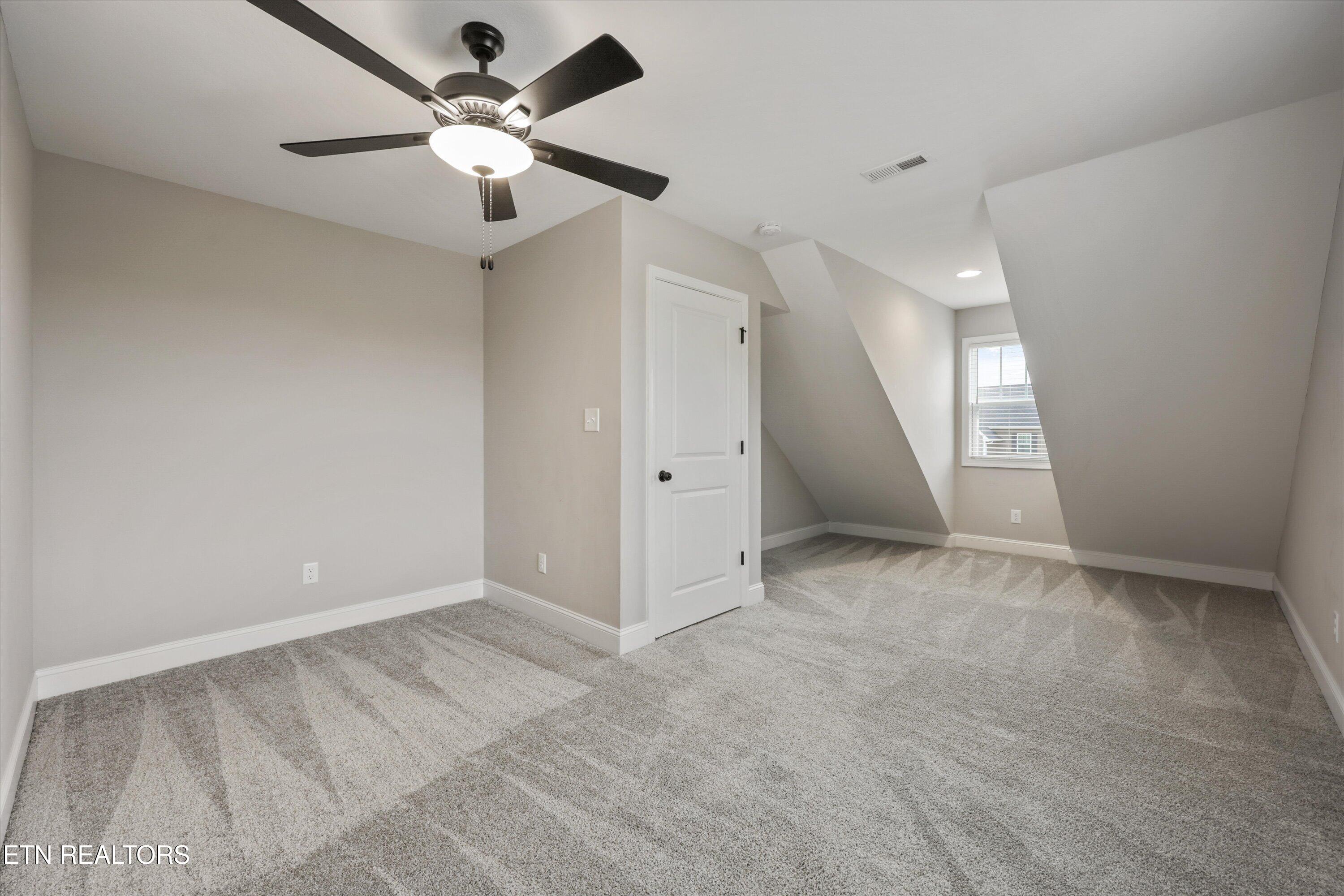 105 Cedarberry Street Oak Ridge TN 37830