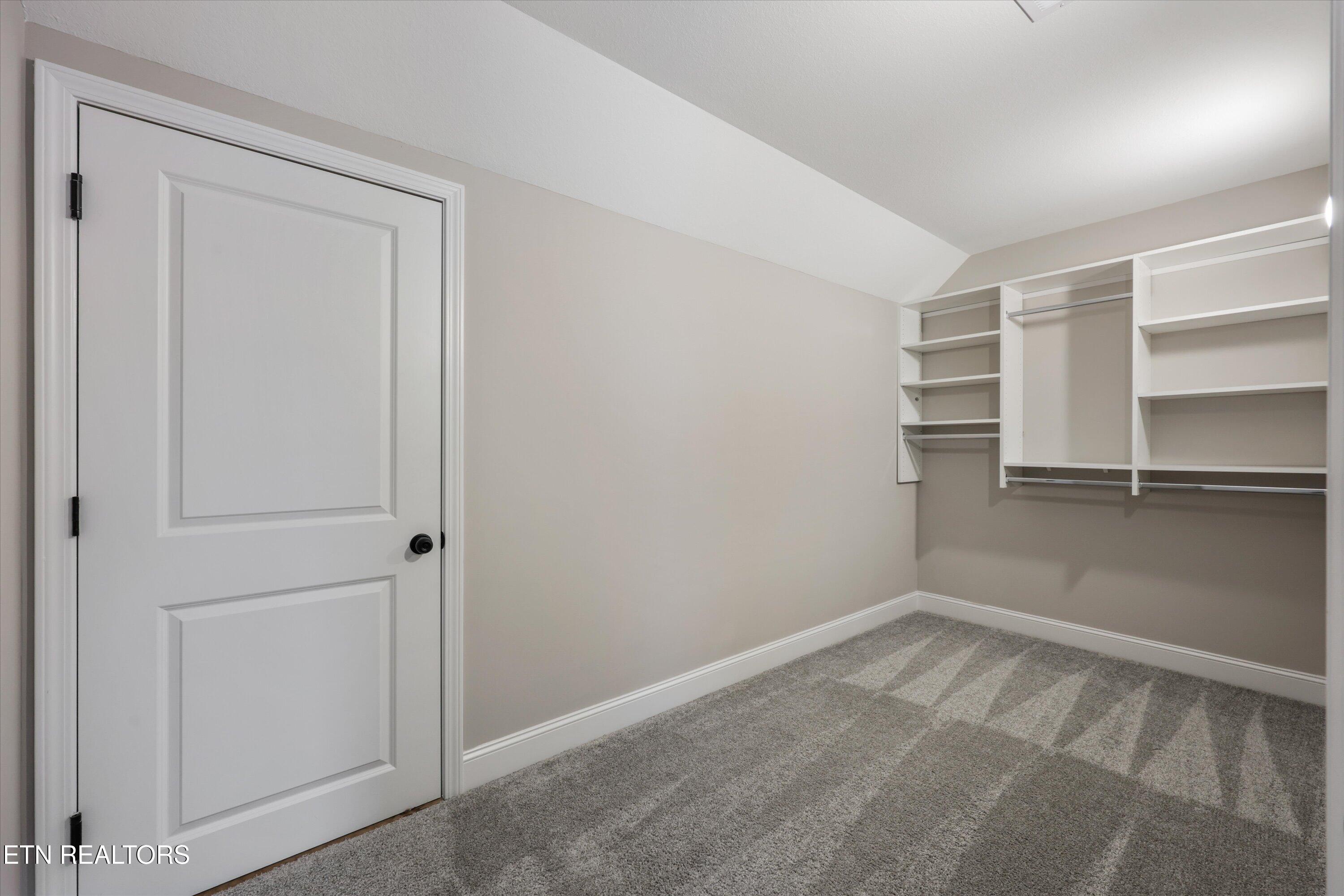 105 Cedarberry Street Oak Ridge TN 37830