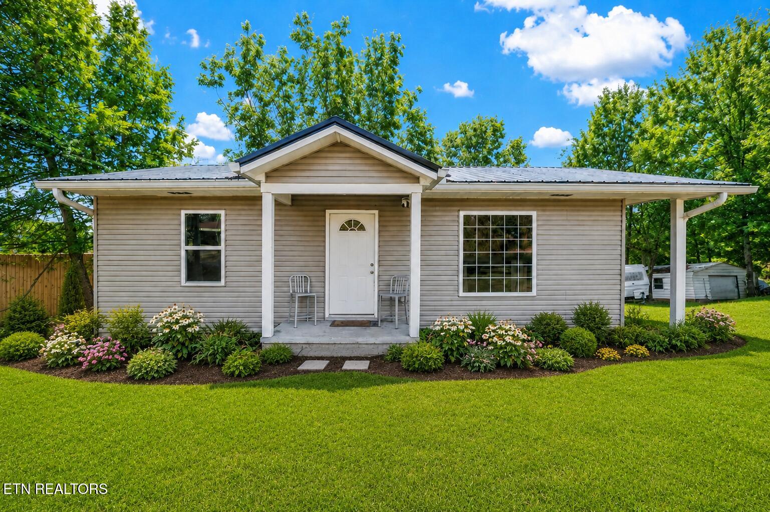 307 N Niota Road Englewood TN 37329