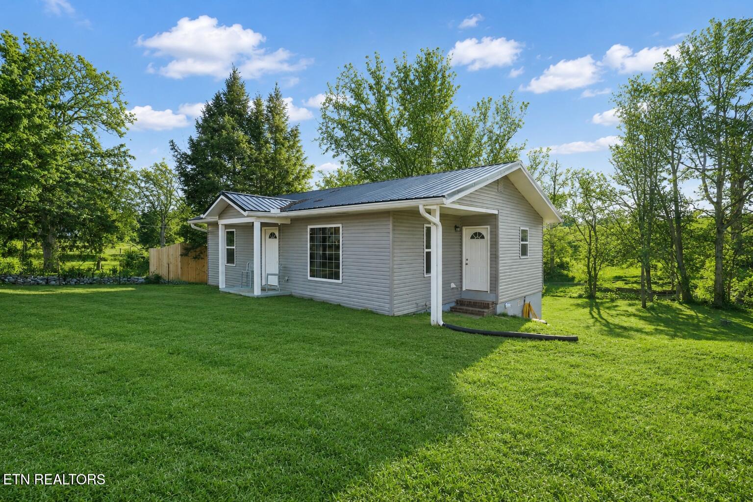 307 N Niota Road Englewood TN 37329