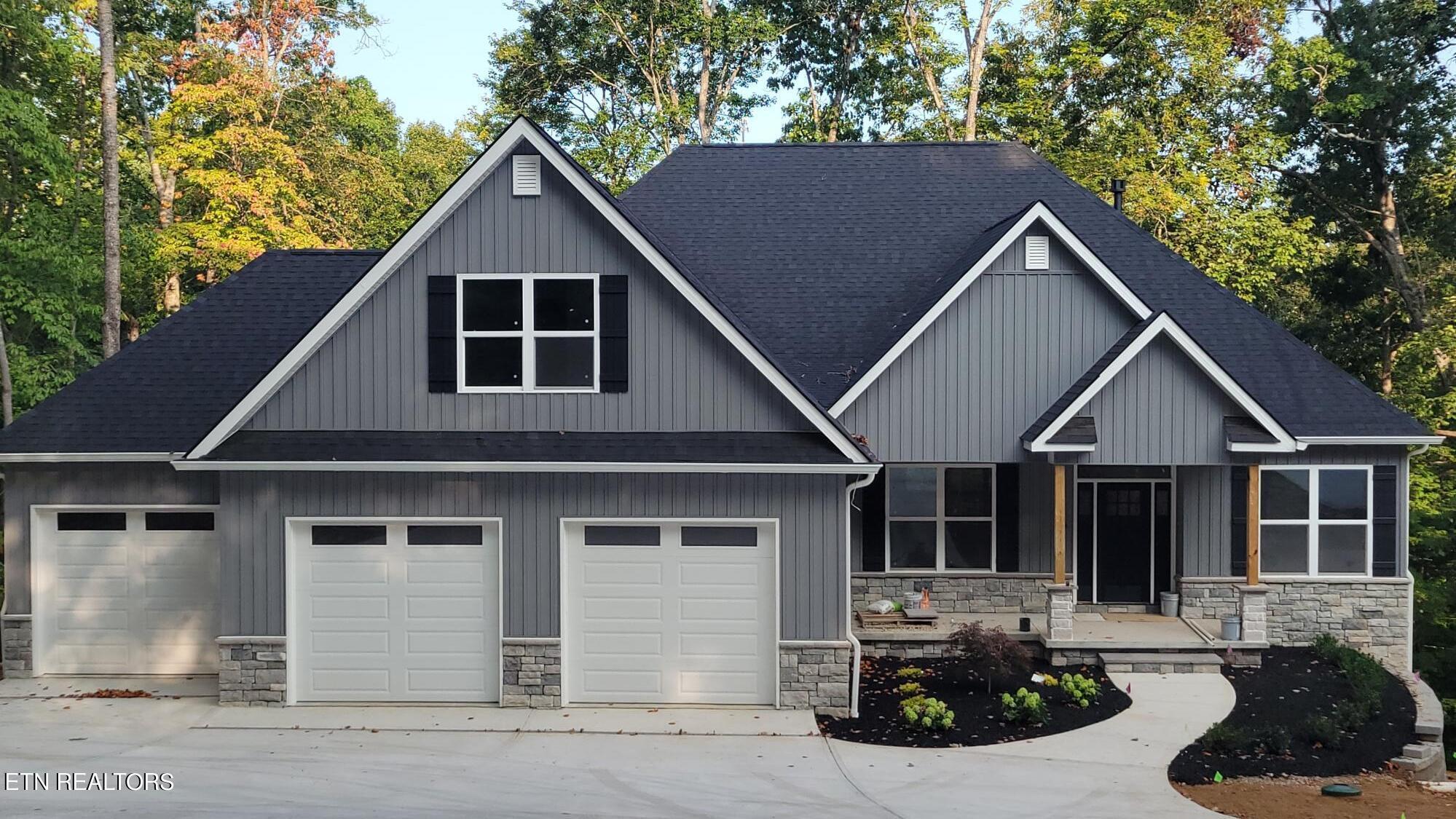 216 Chahyga Circle Loudon TN 37774